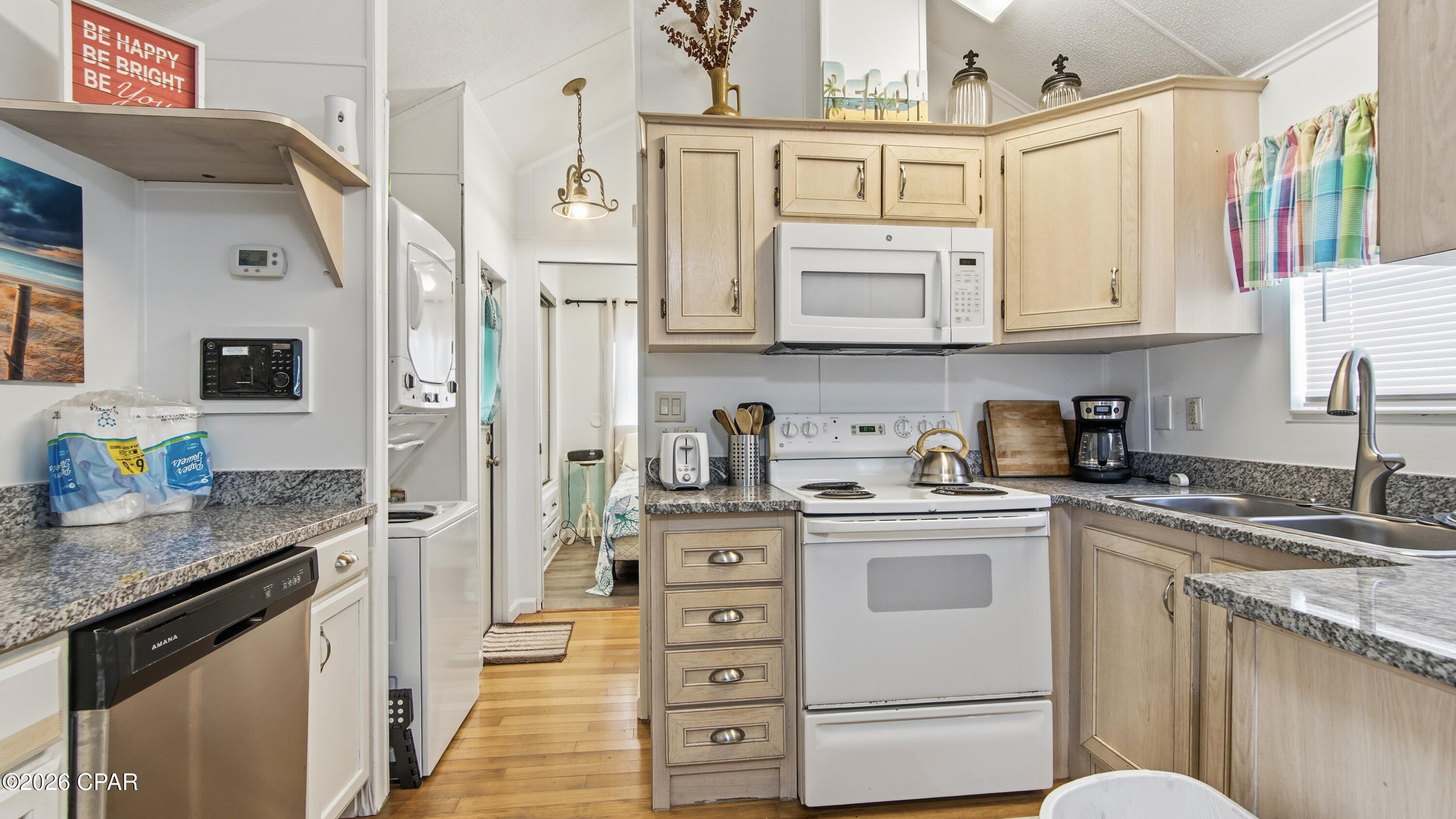 Emerald Pointe Resort - Residential Lease