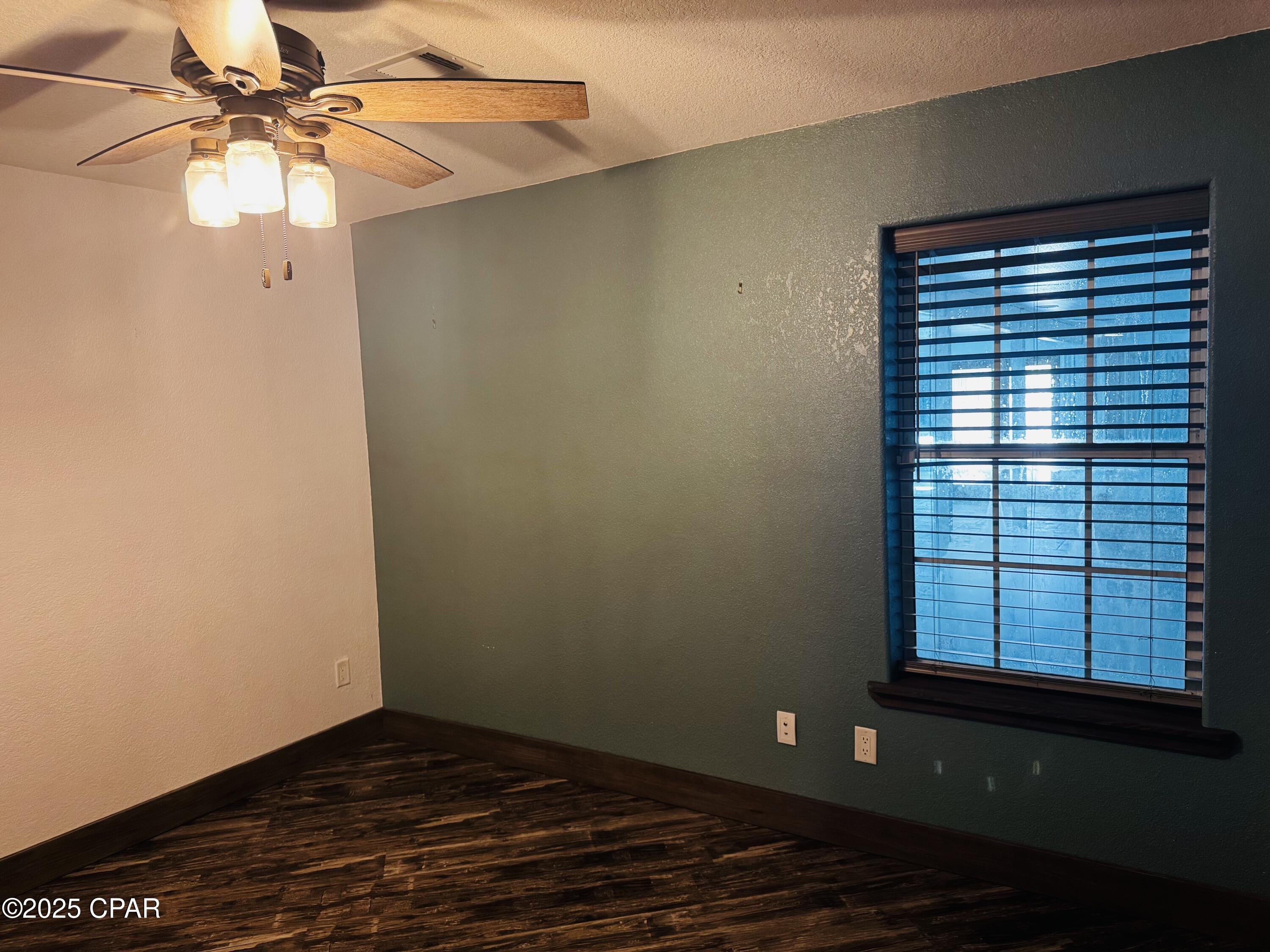 Mowat Highlands Ph VI - Residential