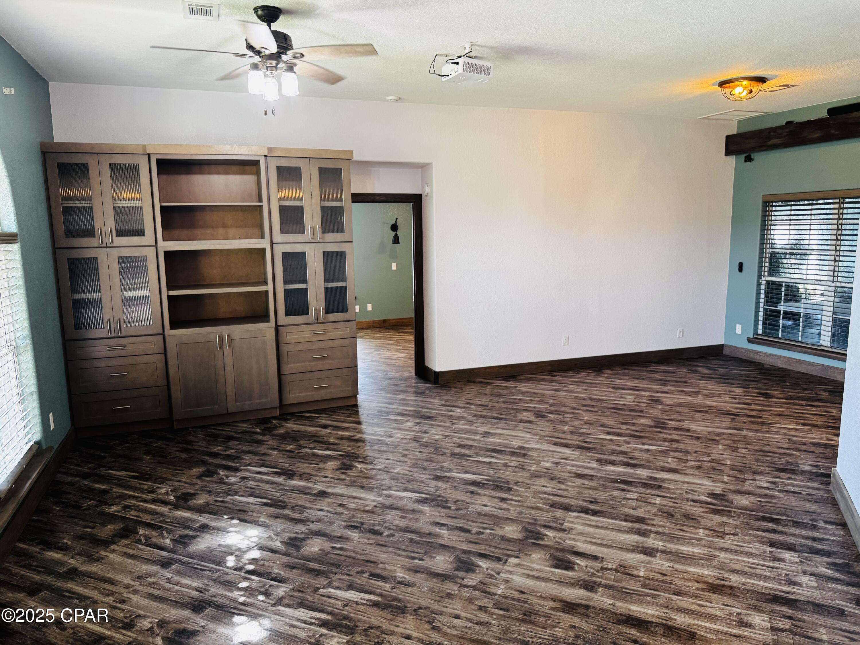 Mowat Highlands Ph VI - Residential