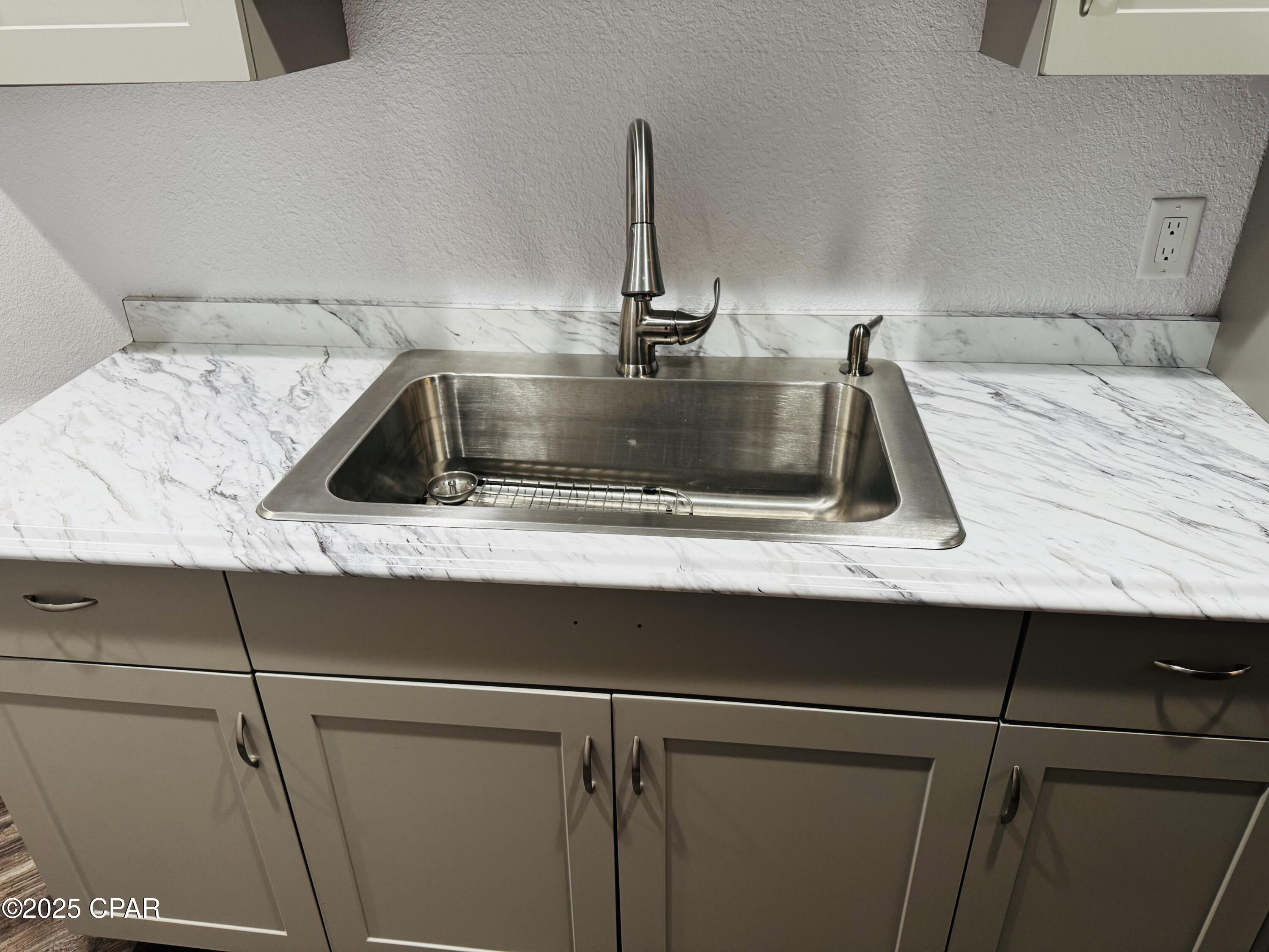 Mowat Highlands Ph VI - Residential