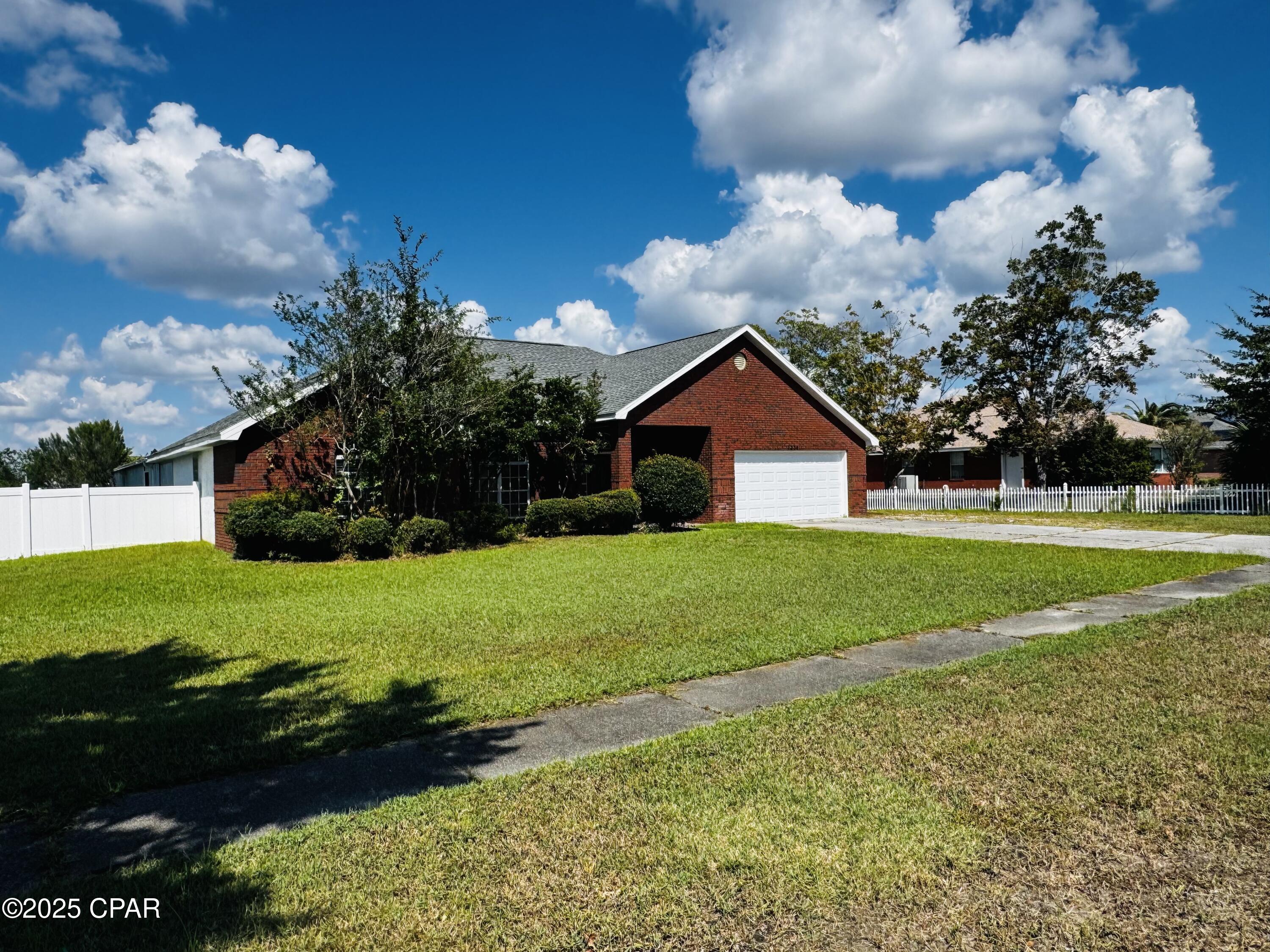 Mowat Highlands Ph VI - Residential