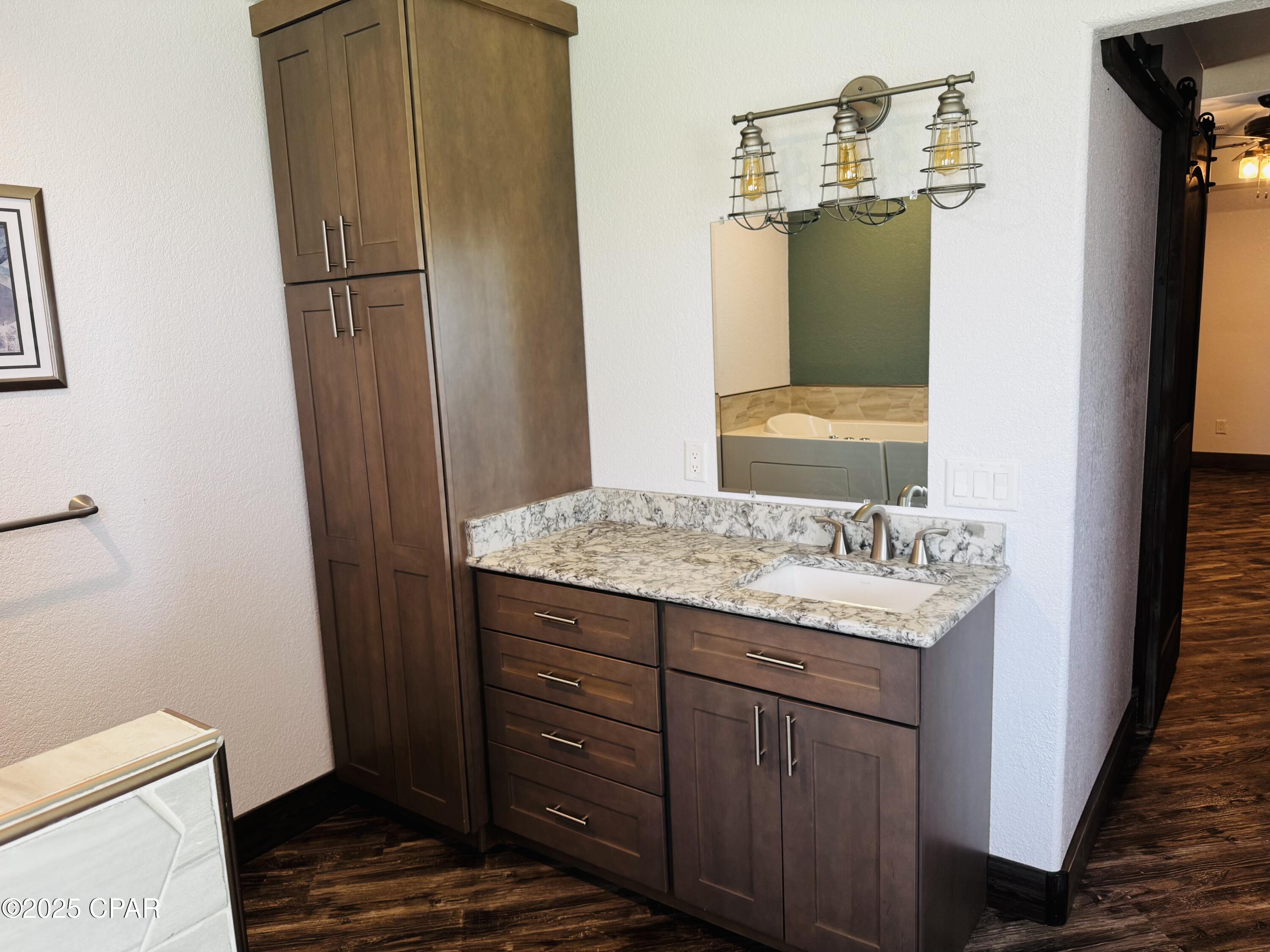 Mowat Highlands Ph VI - Residential