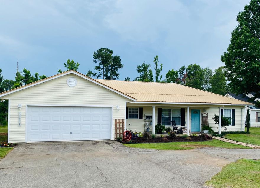 The front porch is just the right size to sit and enjoy a tall glass of sweet tea, and the back patio would be perfect for outdoor gatherings.  The pole barn would be great to stow your fishing boats, ATV or golf cart.  Call and schedule an appointment to see this very nice home today!