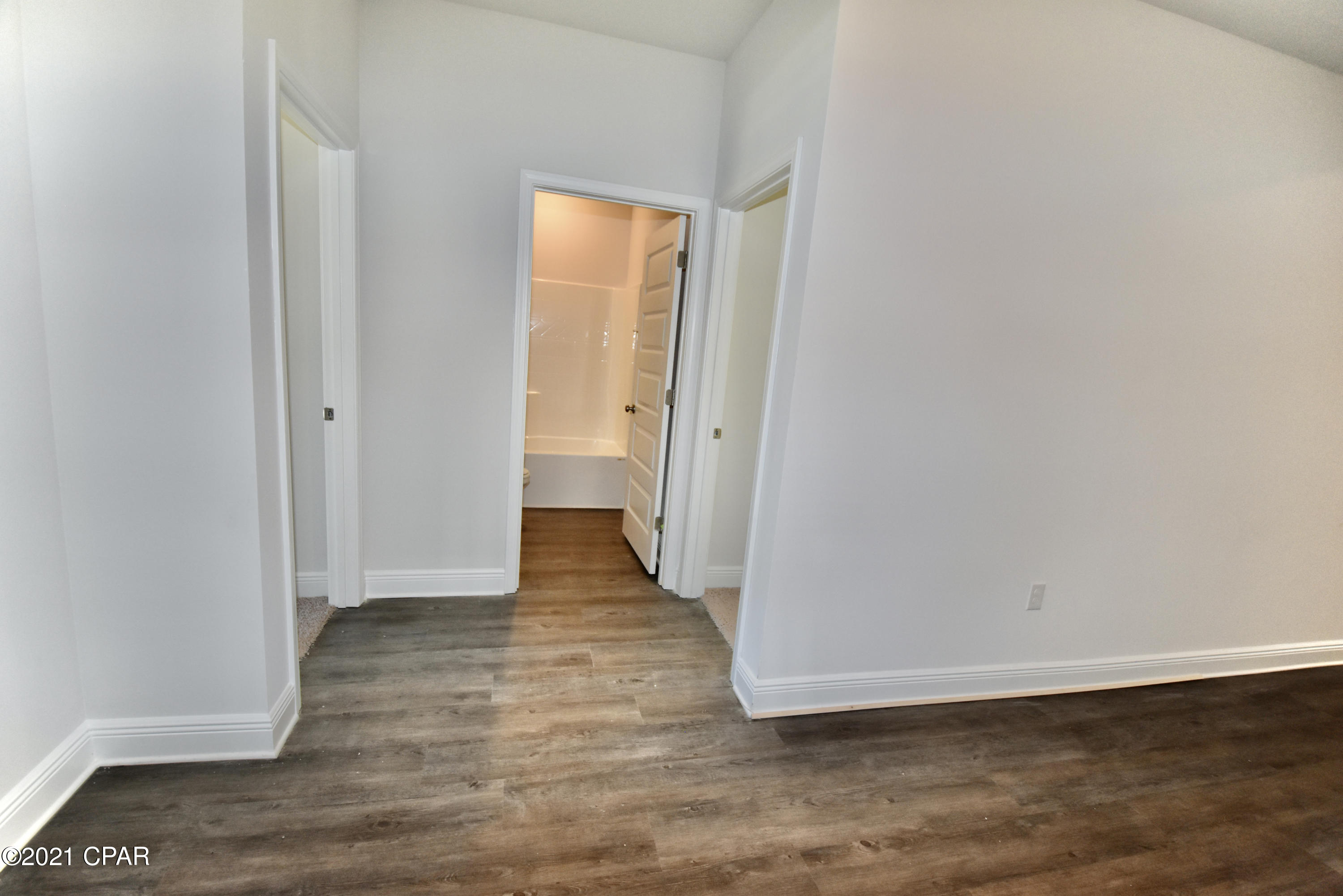 [No Recorded Subdiv] - Residential Lease