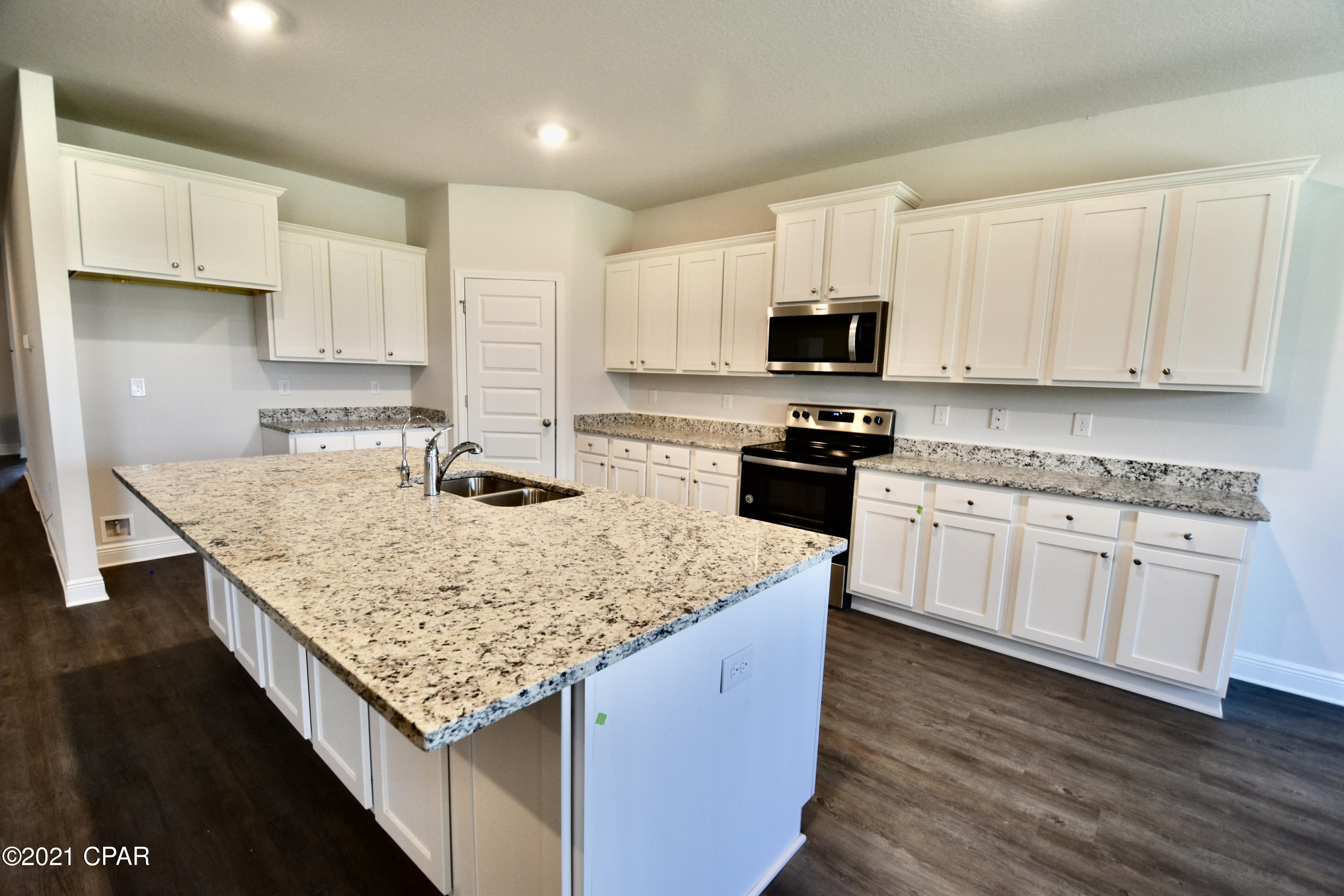 [No Recorded Subdiv] - Residential Lease