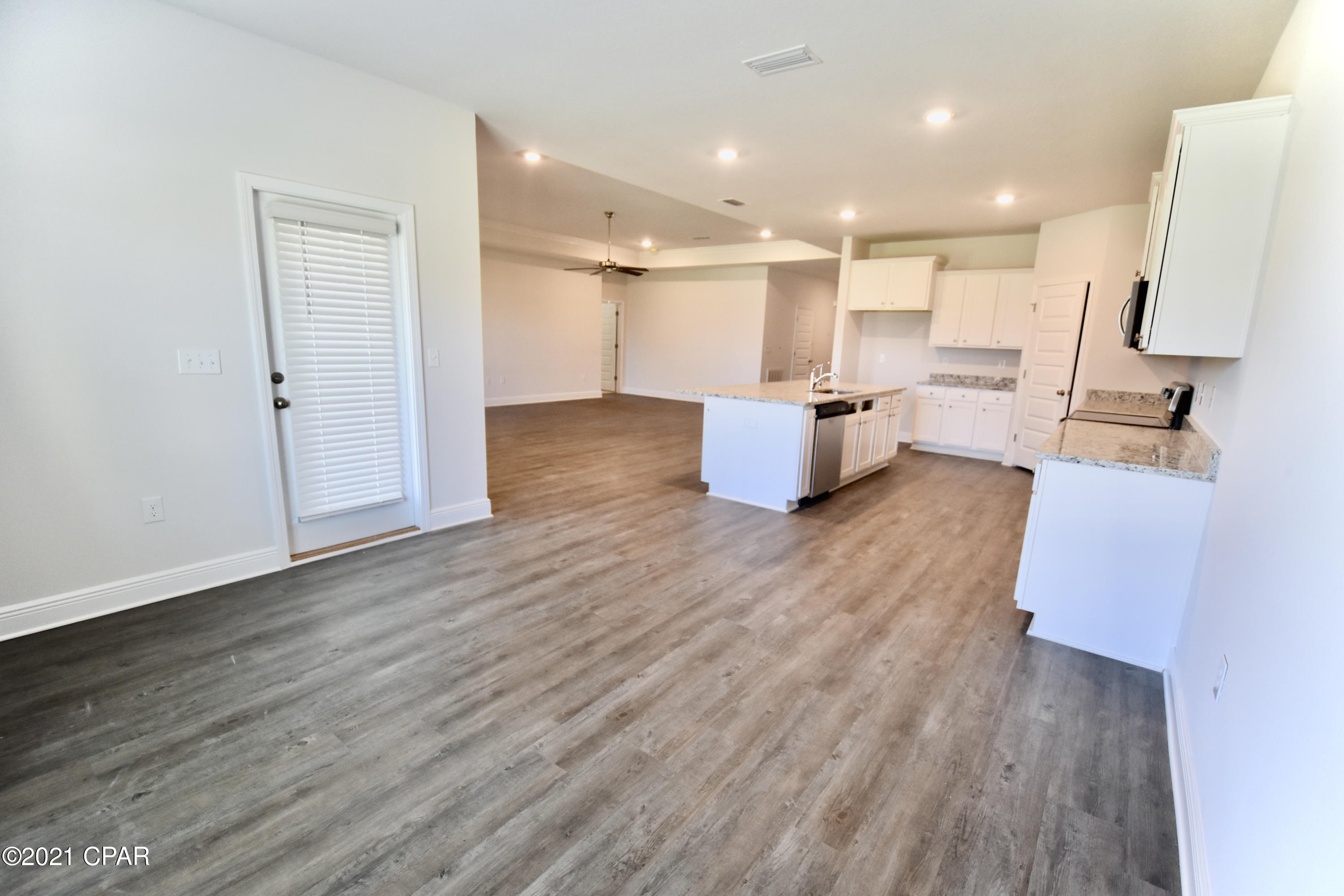 [No Recorded Subdiv] - Residential Lease