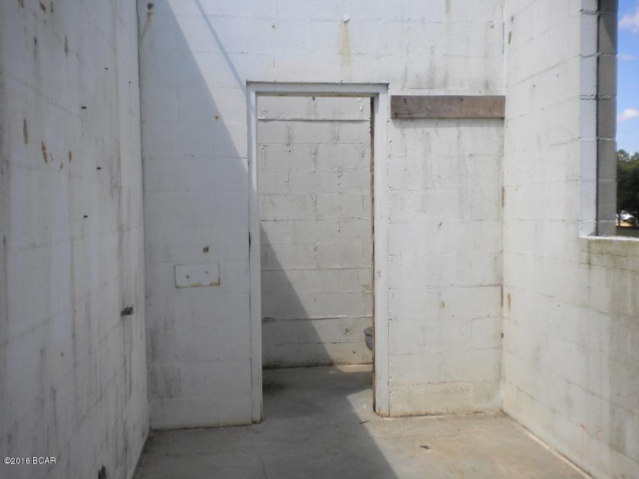 Orange Hill Corners Ranchet Est - Land