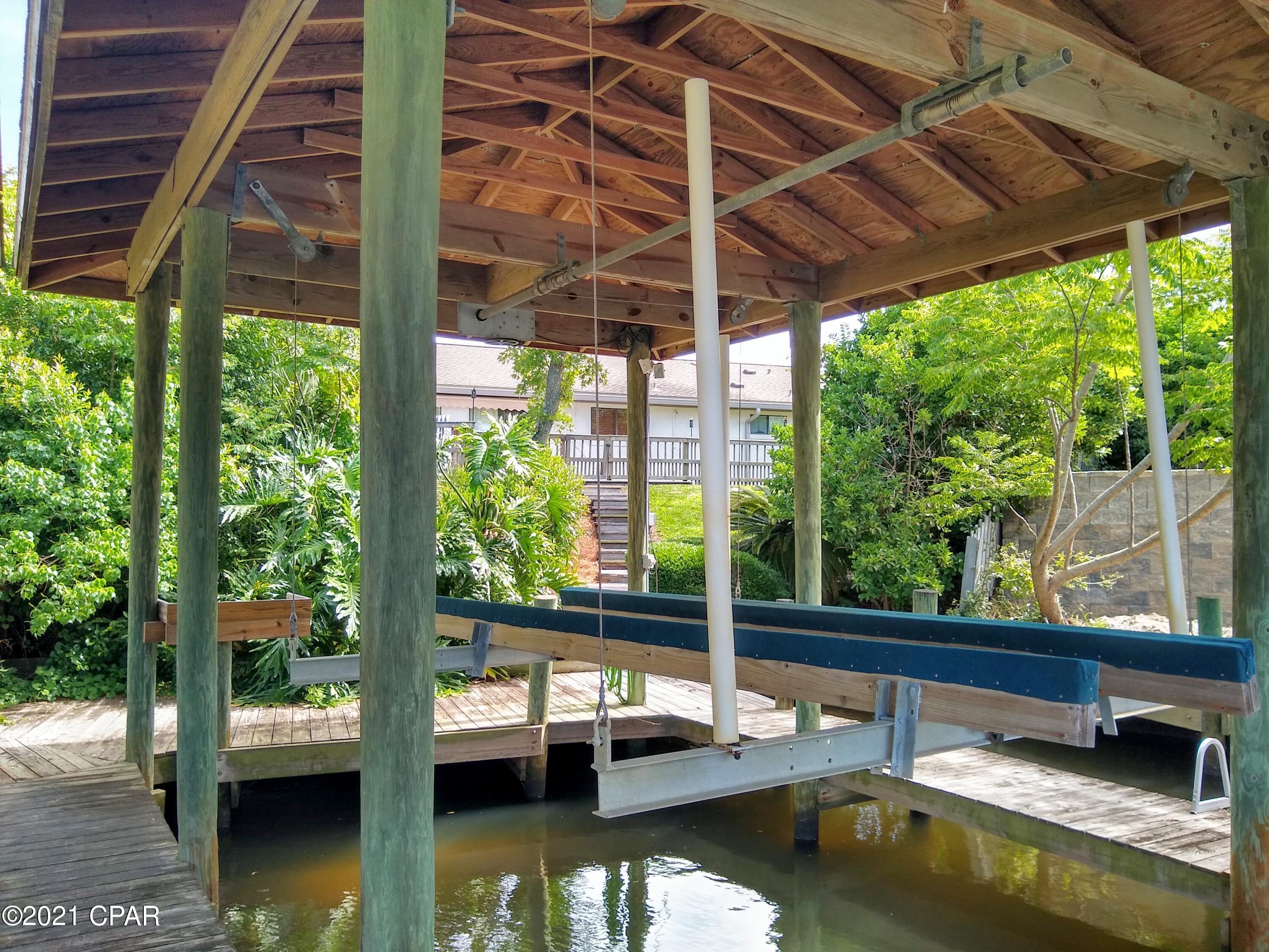 Pretty Bayou Replat - Residential