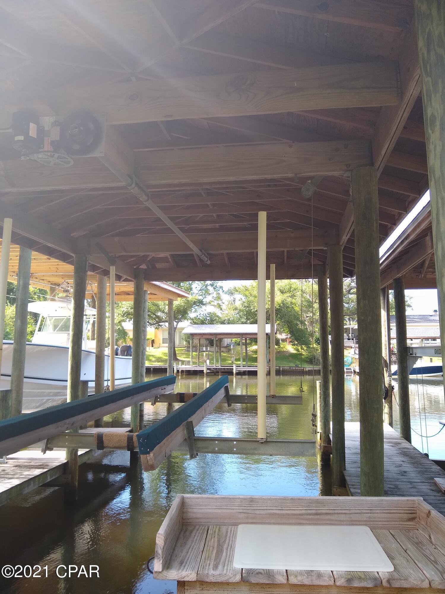 Pretty Bayou Replat - Residential