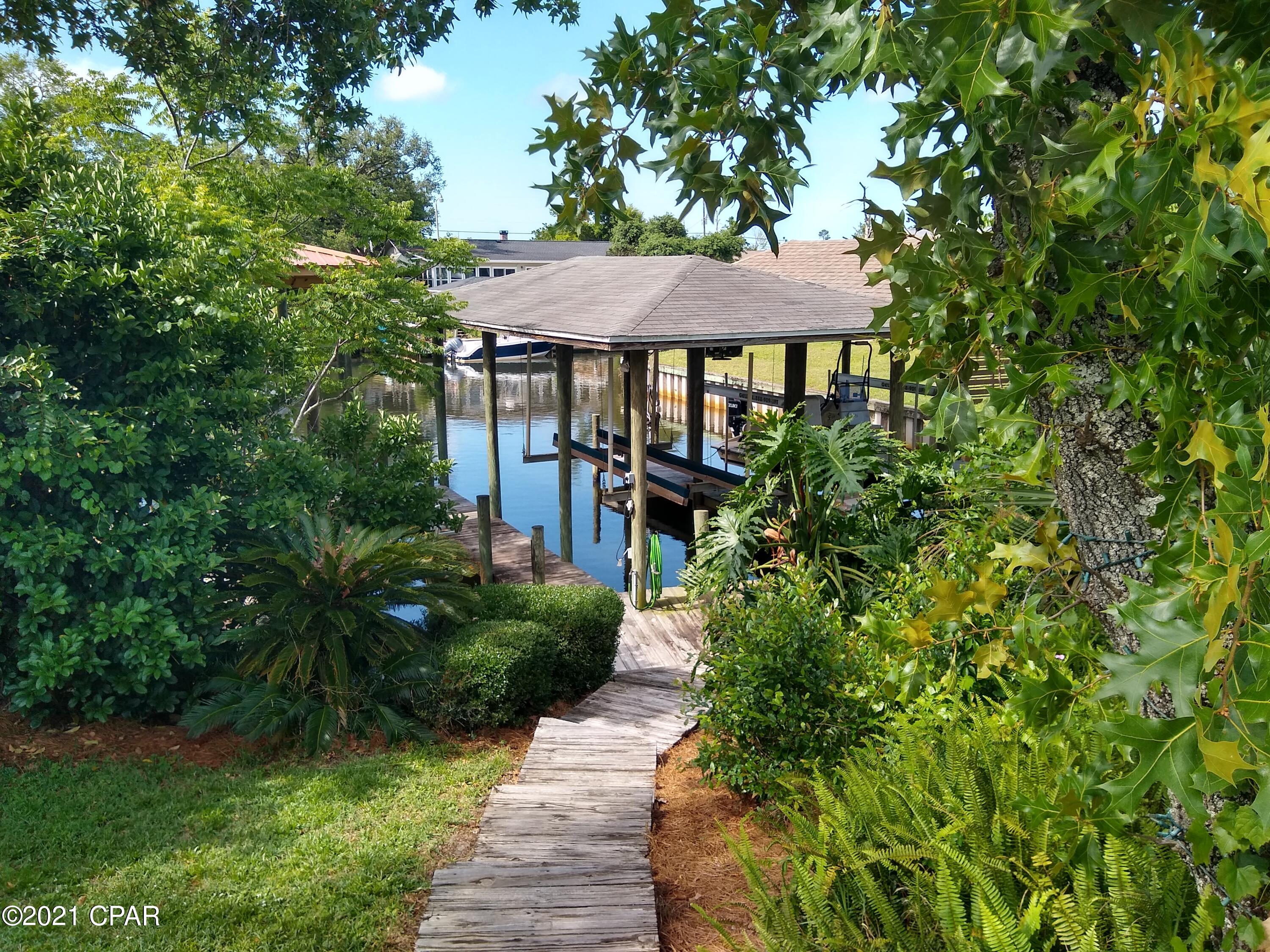 Pretty Bayou Replat - Residential