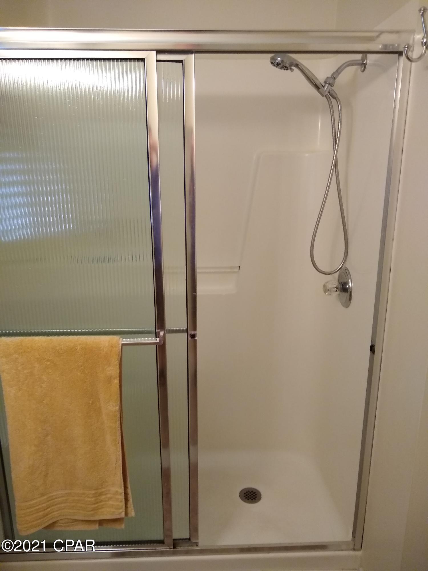 Pretty Bayou Replat - Residential