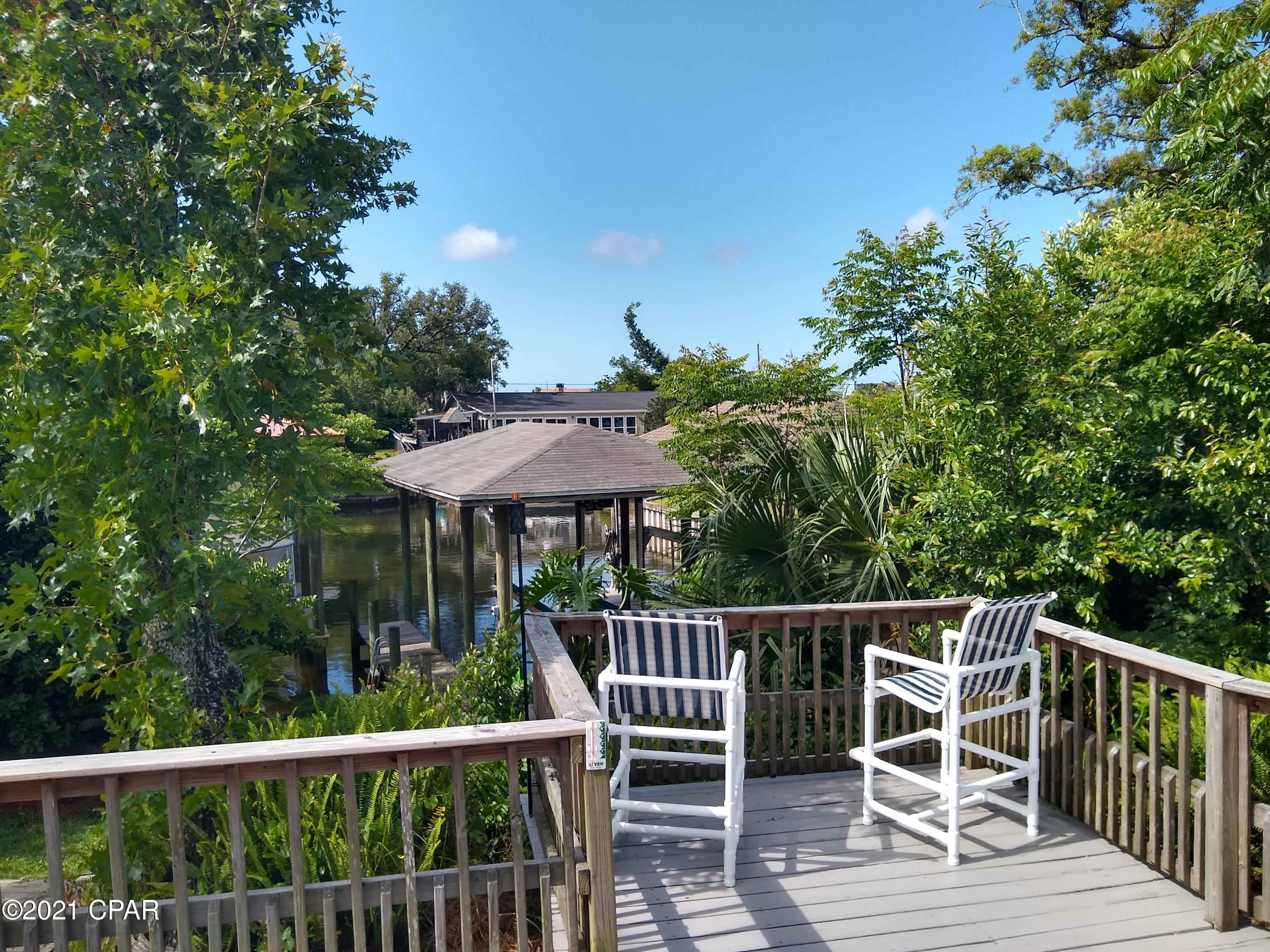 Pretty Bayou Replat - Residential