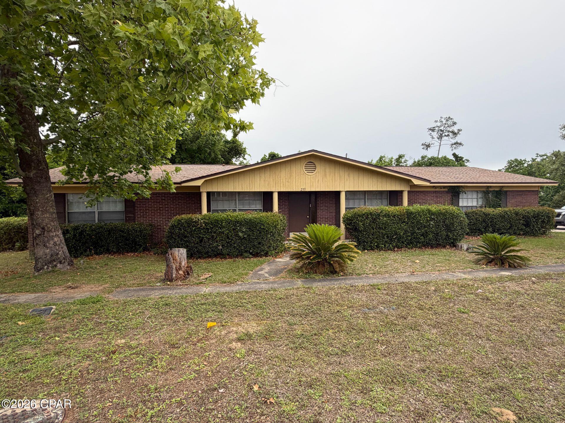 [No Recorded Subdiv] - Residential Lease