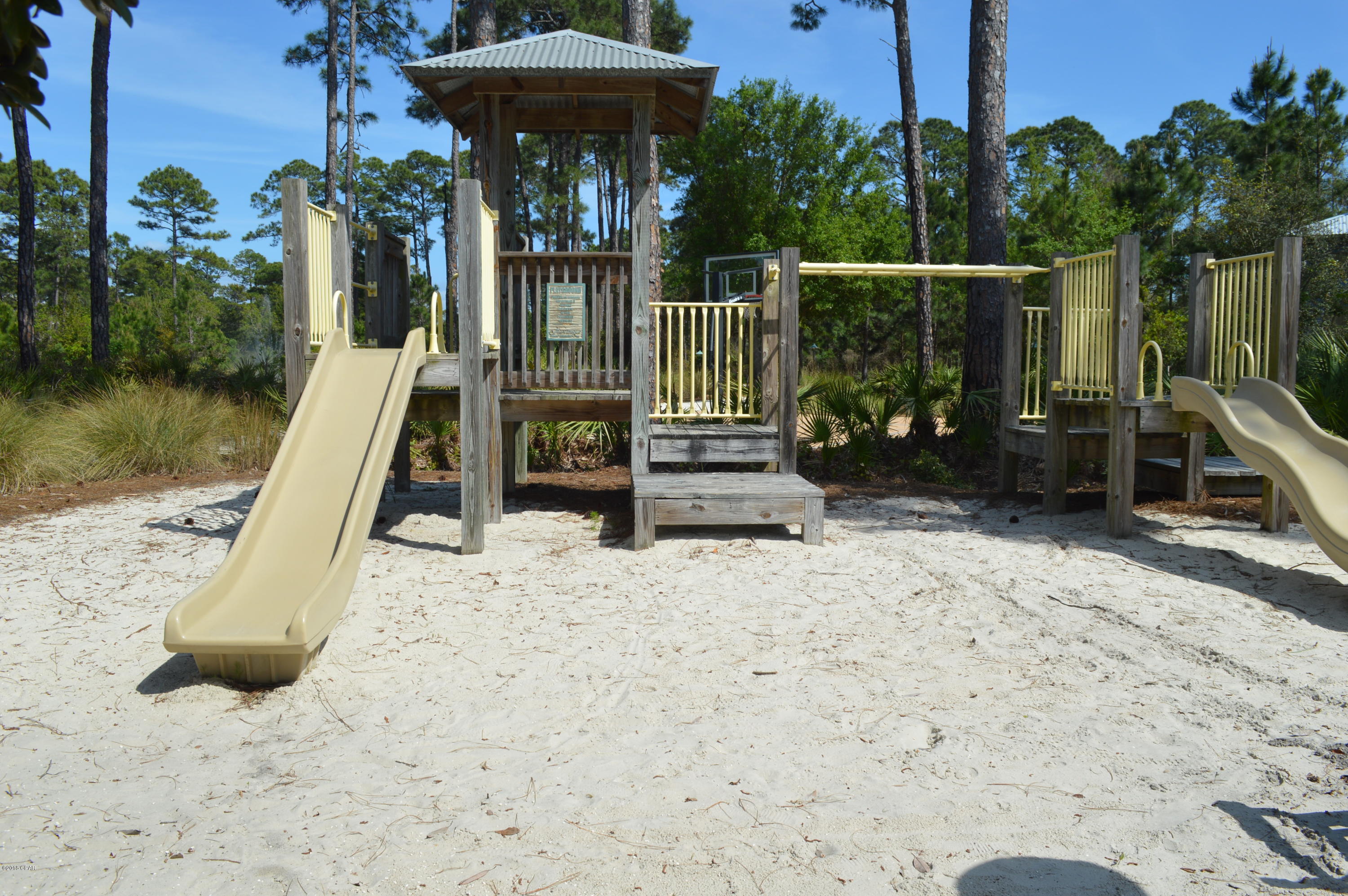 Martinique Phase I - Land