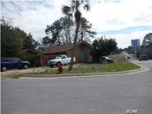 Lakeside Villas - Residential