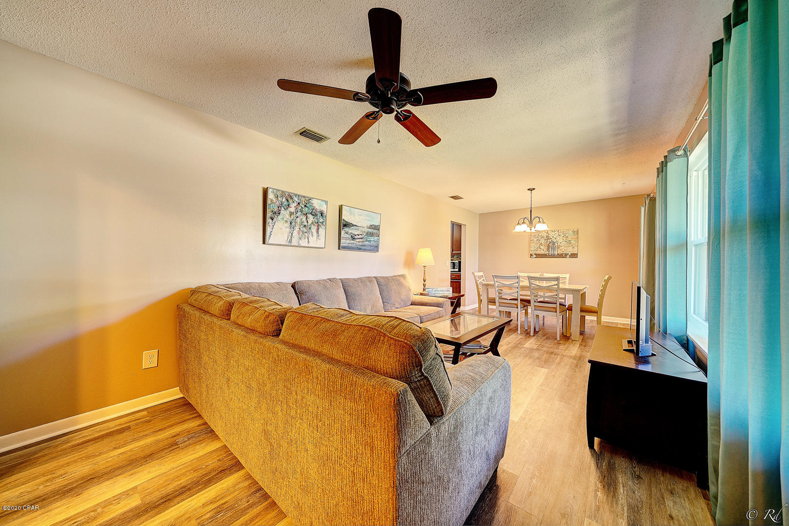 Imperial Oaks - Residential