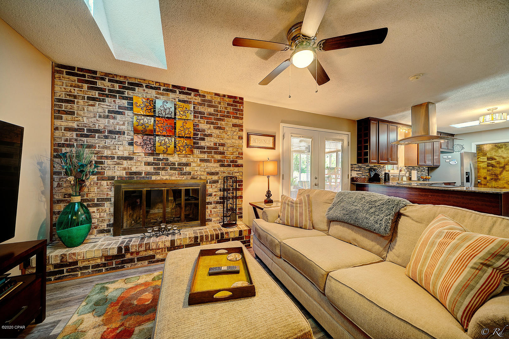 Imperial Oaks - Residential