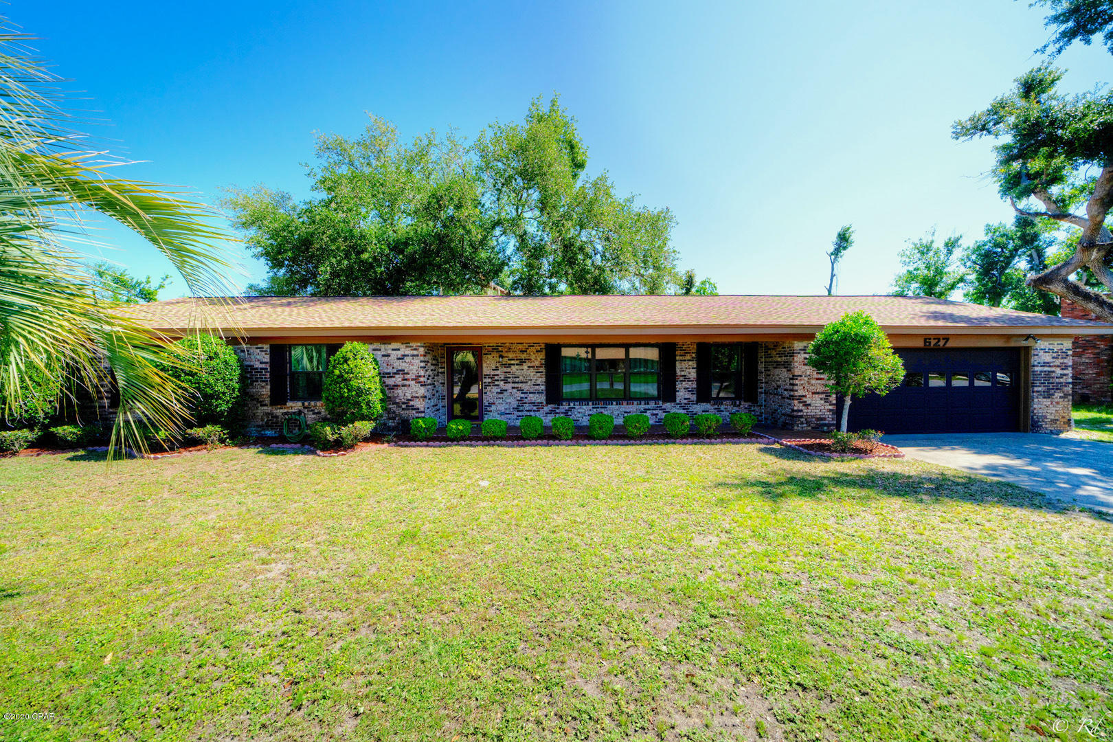 Imperial Oaks - Residential