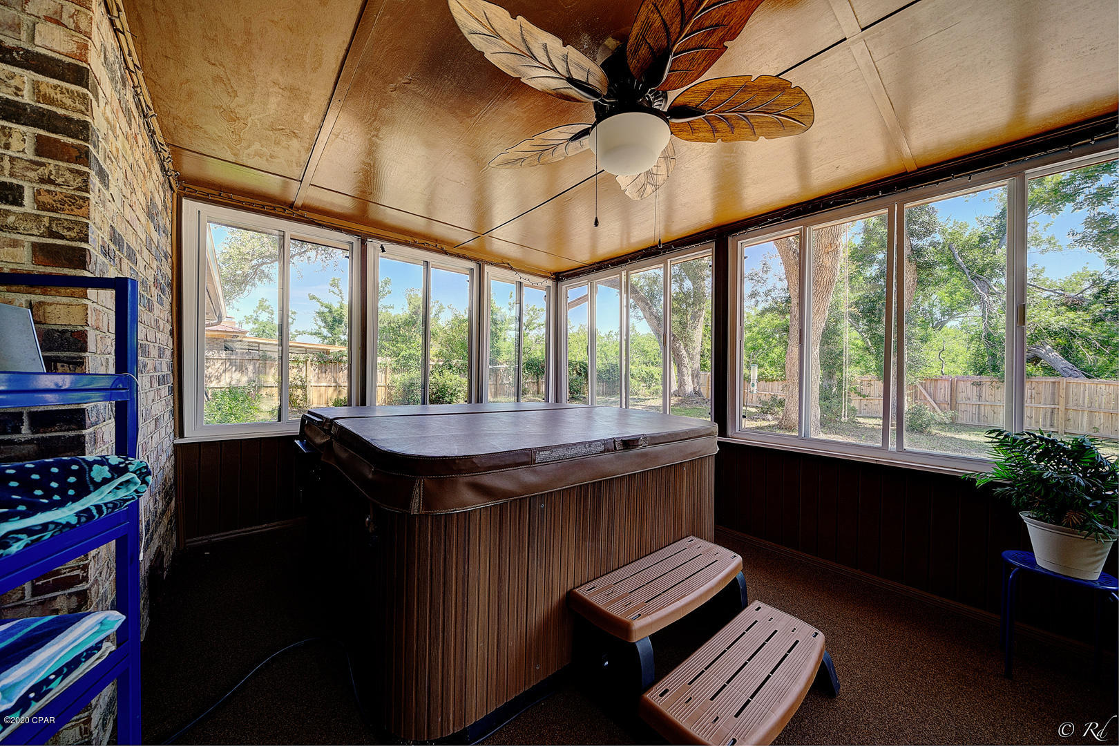 Imperial Oaks - Residential
