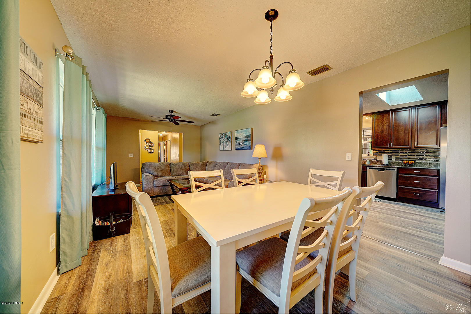 Imperial Oaks - Residential
