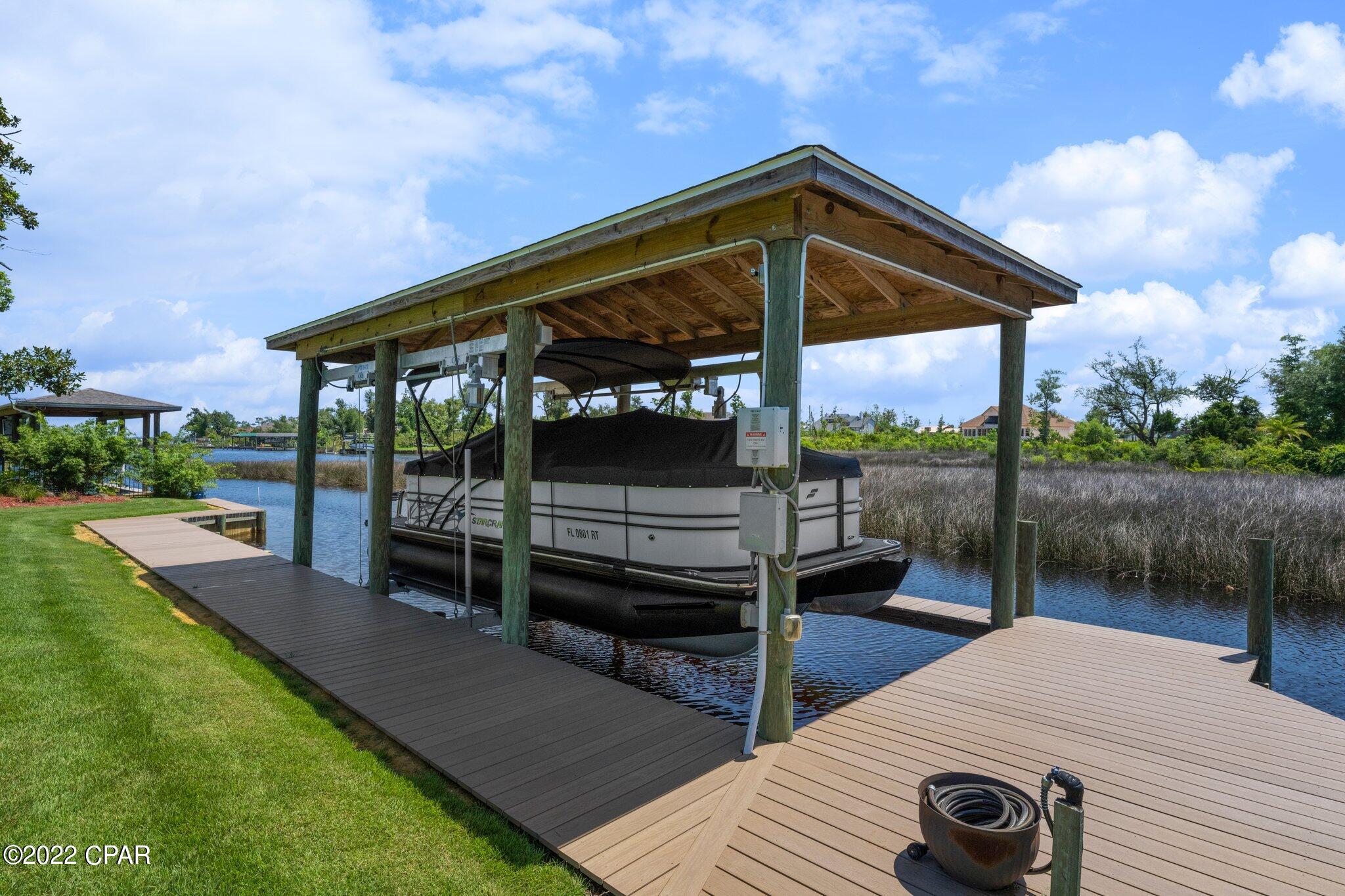 College Point Est 1st Sec - Residential