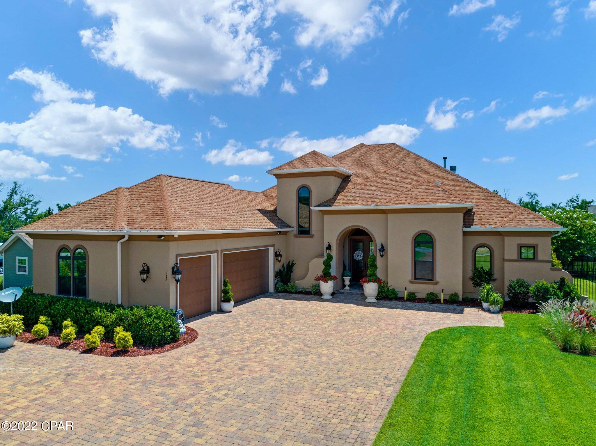 College Point Est 1st Sec - Residential