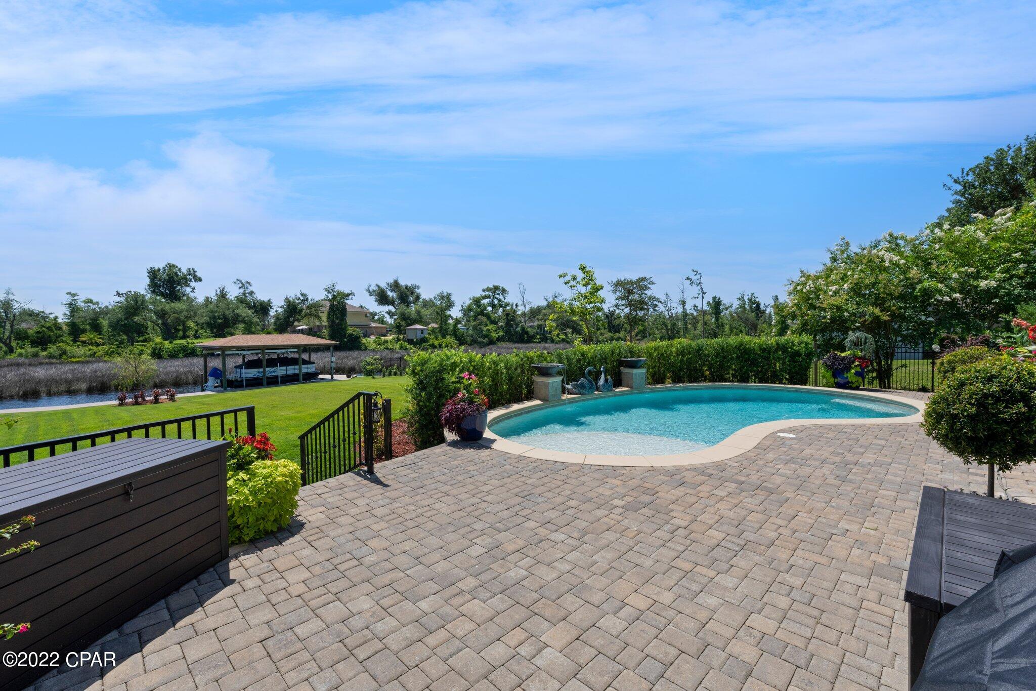 College Point Est 1st Sec - Residential