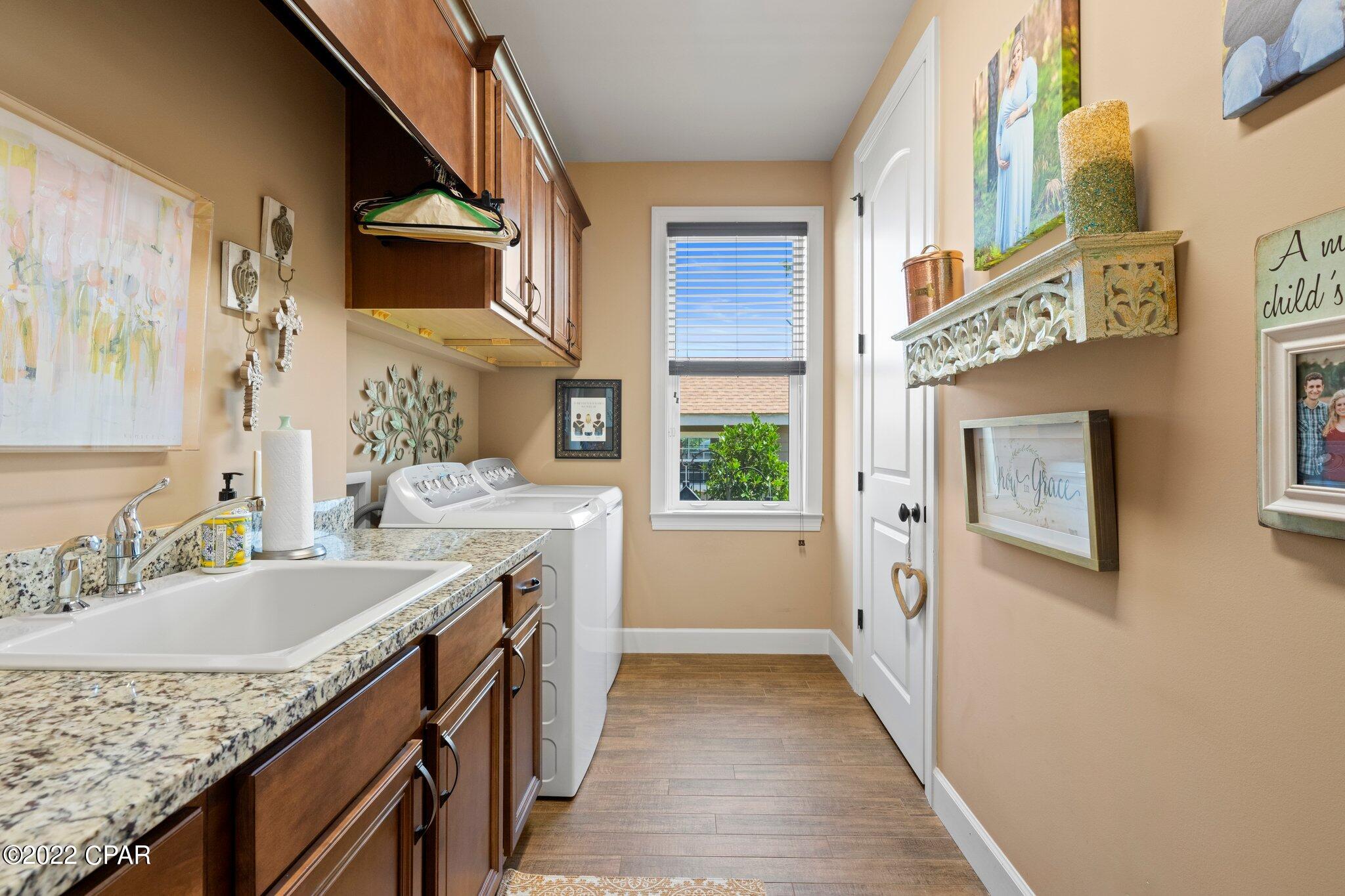 College Point Est 1st Sec - Residential