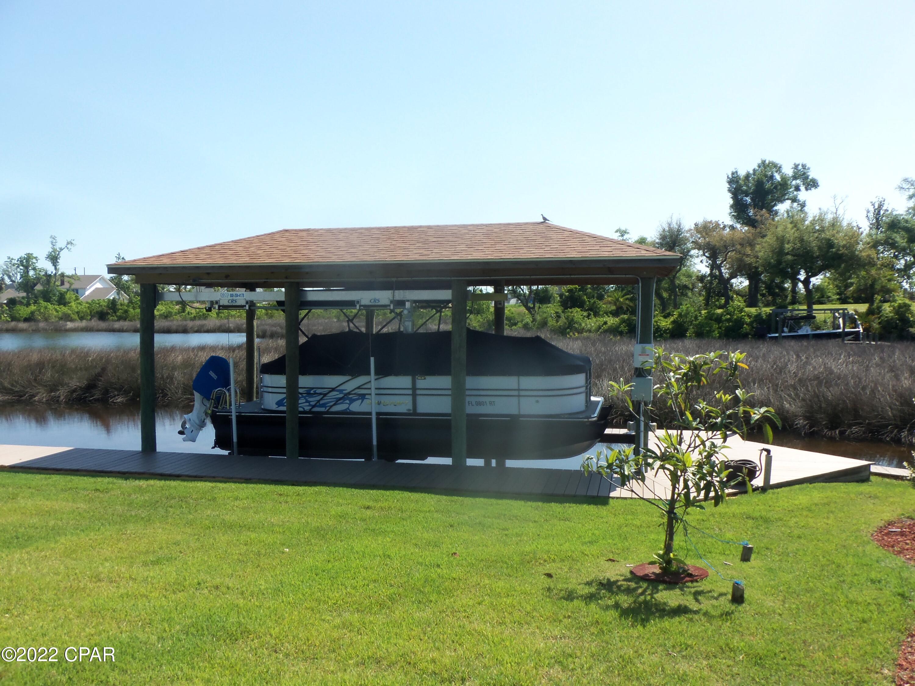 College Point Est 1st Sec - Residential