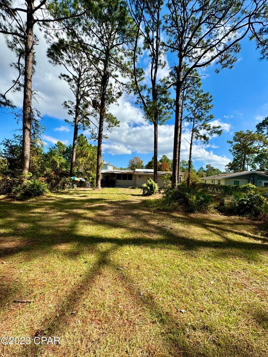 Sounds like a sweet deal! A spacious, mostly cleared residential lot south of Hwy 98—privacy with a hint of beachy vibes. Just 0.8 miles away from public beach access! Talk about the perfect blend of tranquility and convenience. And the best part? No pesky HOA rules cramping your style. Build your dream home without any strings attached!