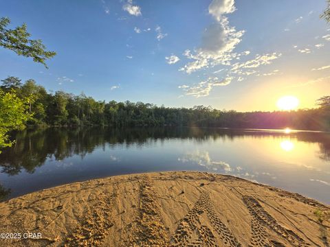 TBD Giles Circle Chipley FL 32428