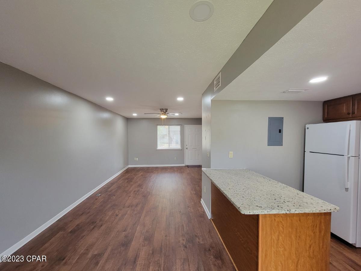 [No Recorded Subdiv] - Residential Lease