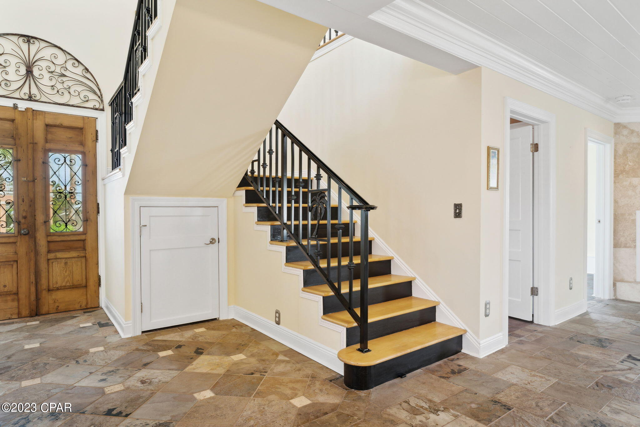 Santa Monica Beach - Residential