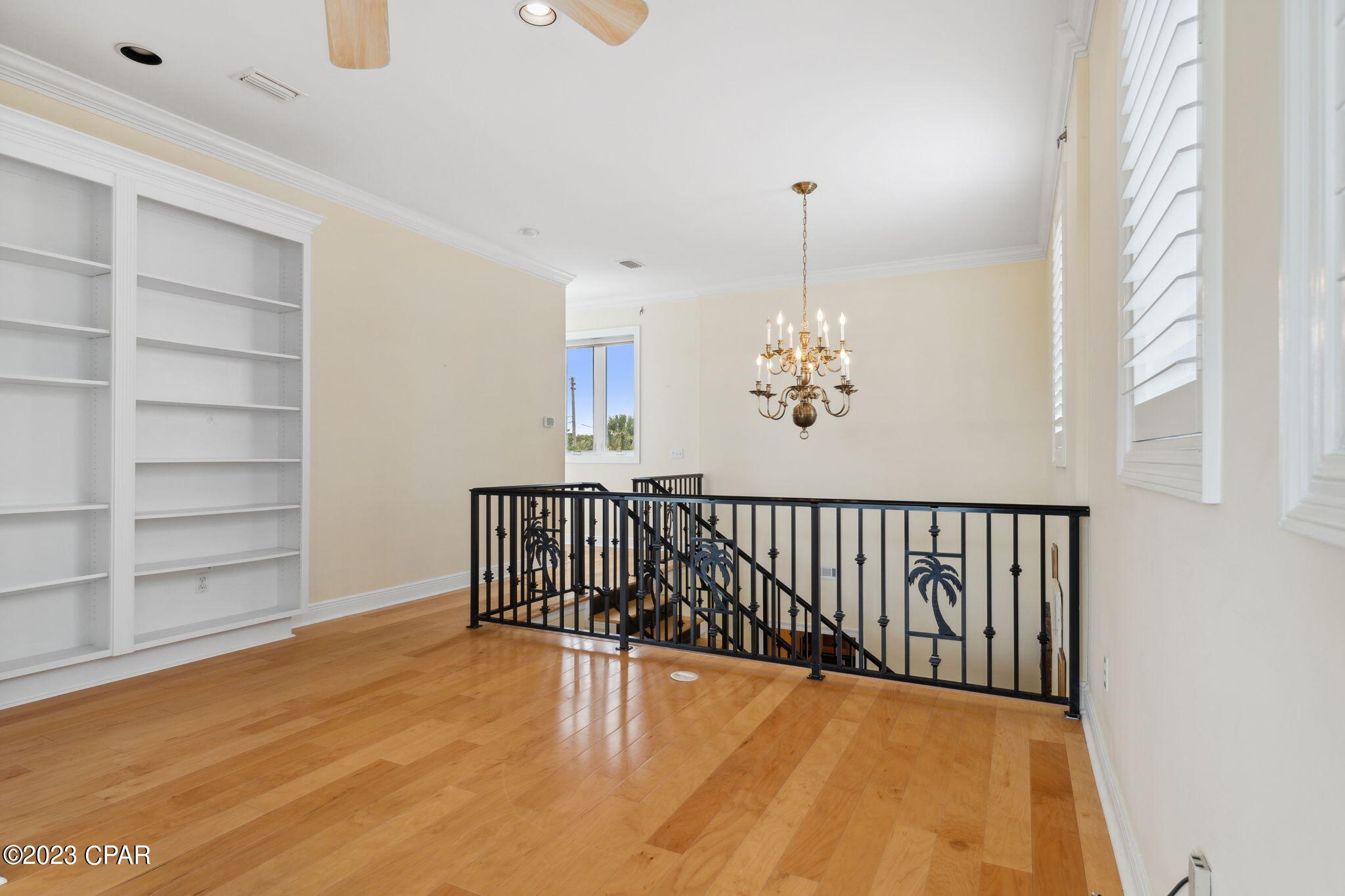 Santa Monica Beach - Residential