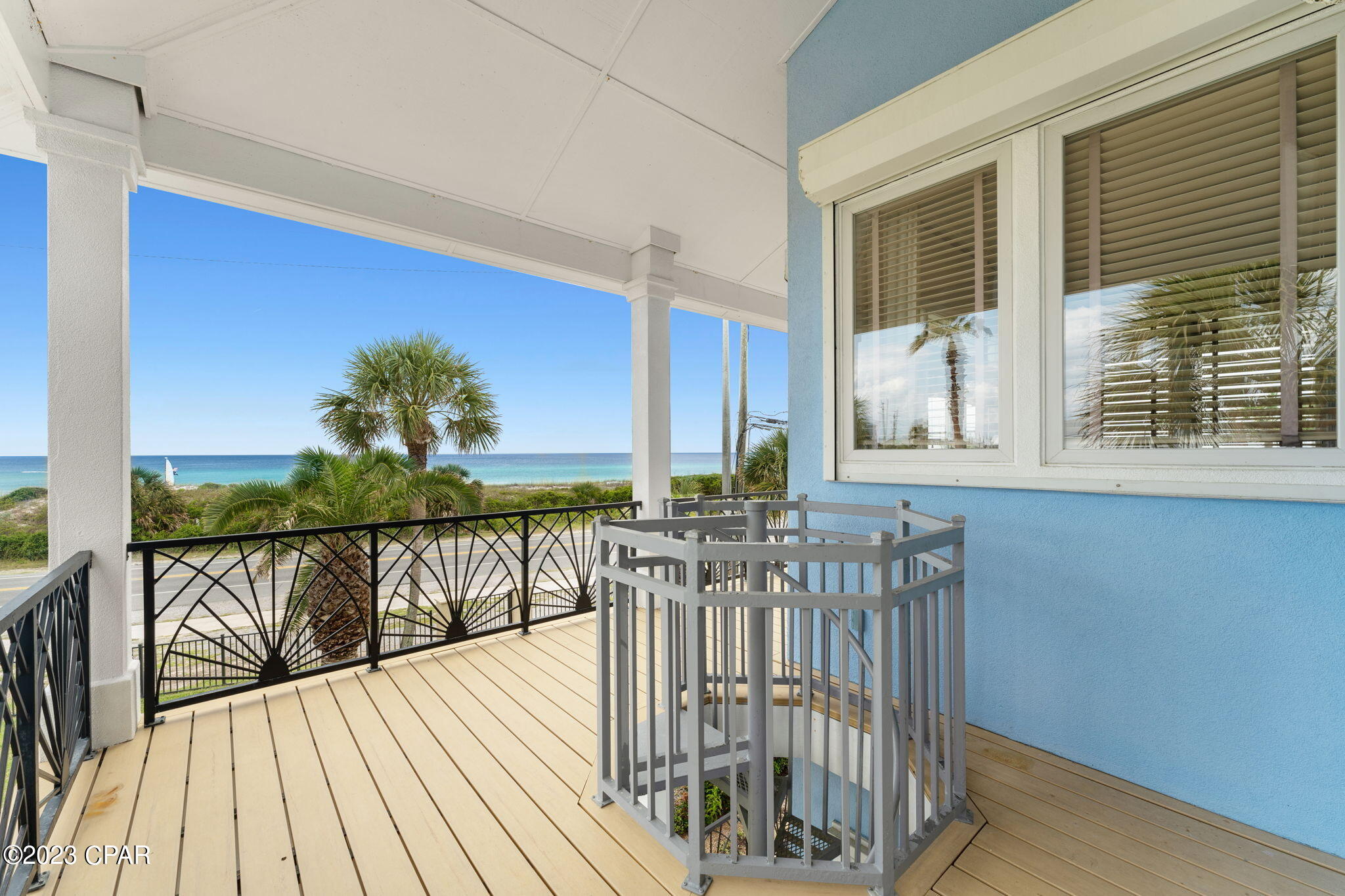 Santa Monica Beach - Residential