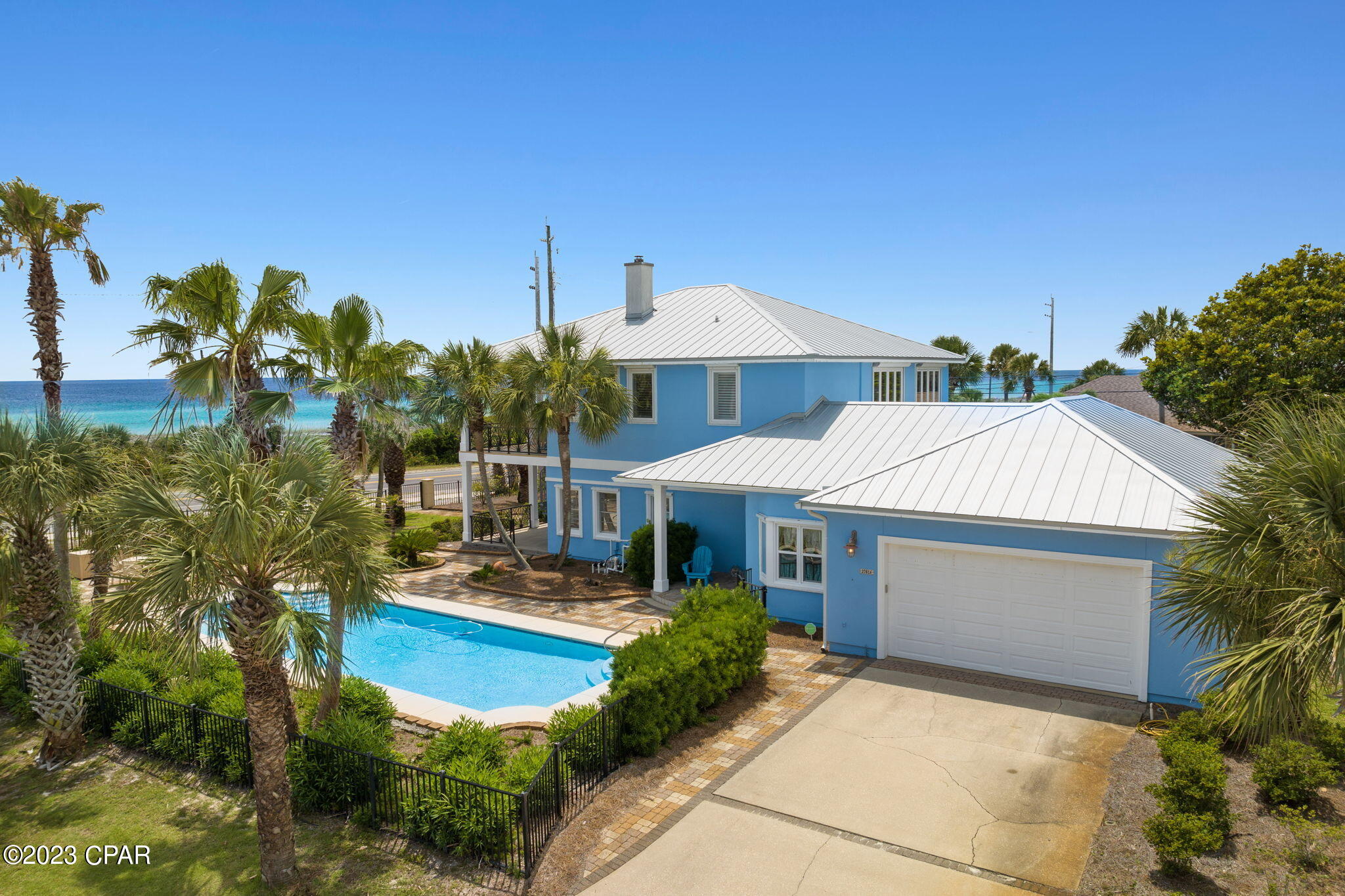 Santa Monica Beach - Residential