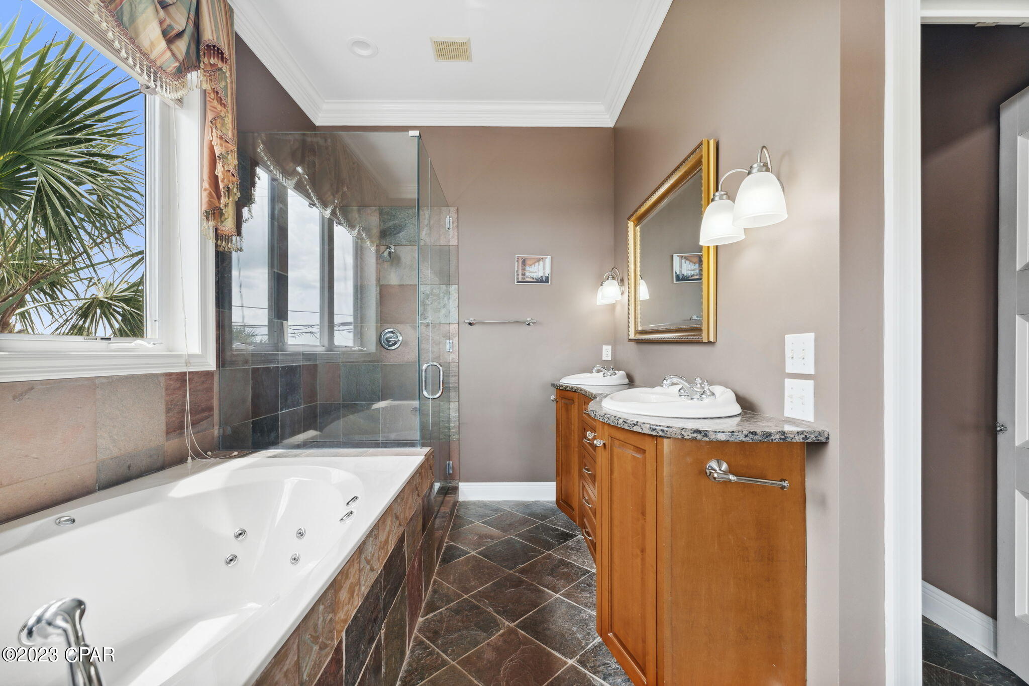 Santa Monica Beach - Residential