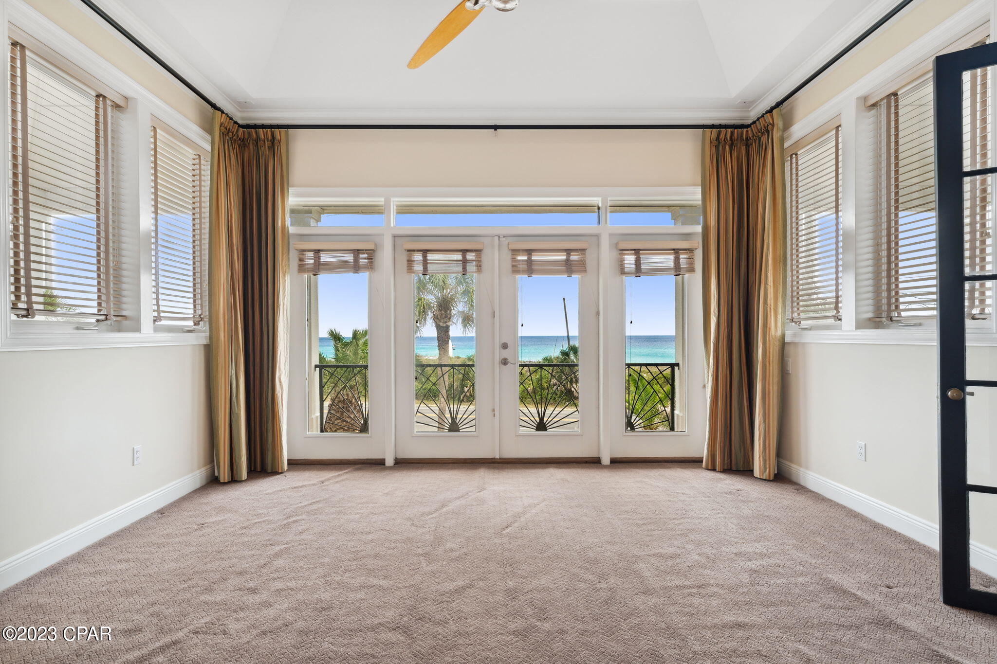 Santa Monica Beach - Residential