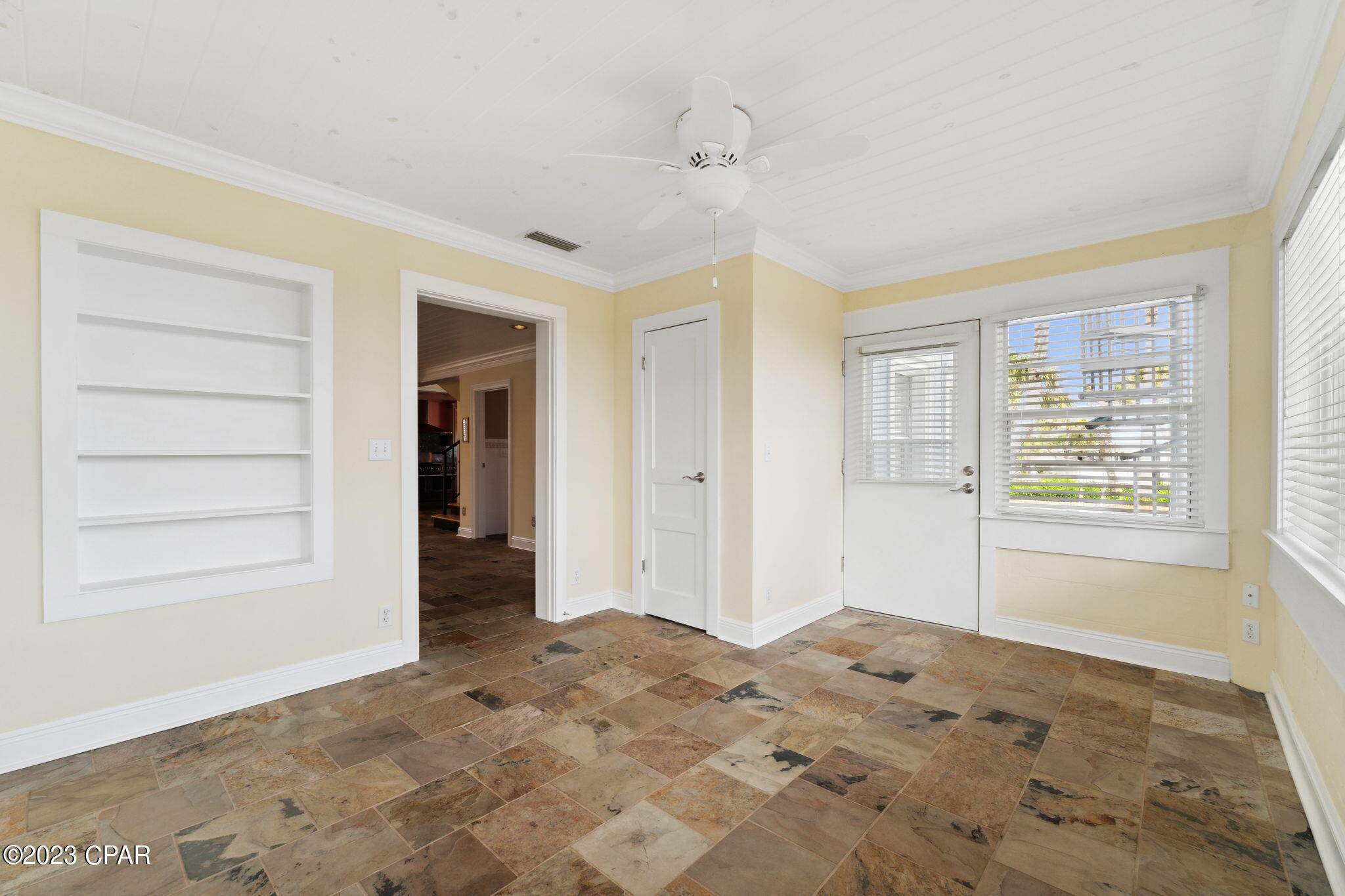 Santa Monica Beach - Residential