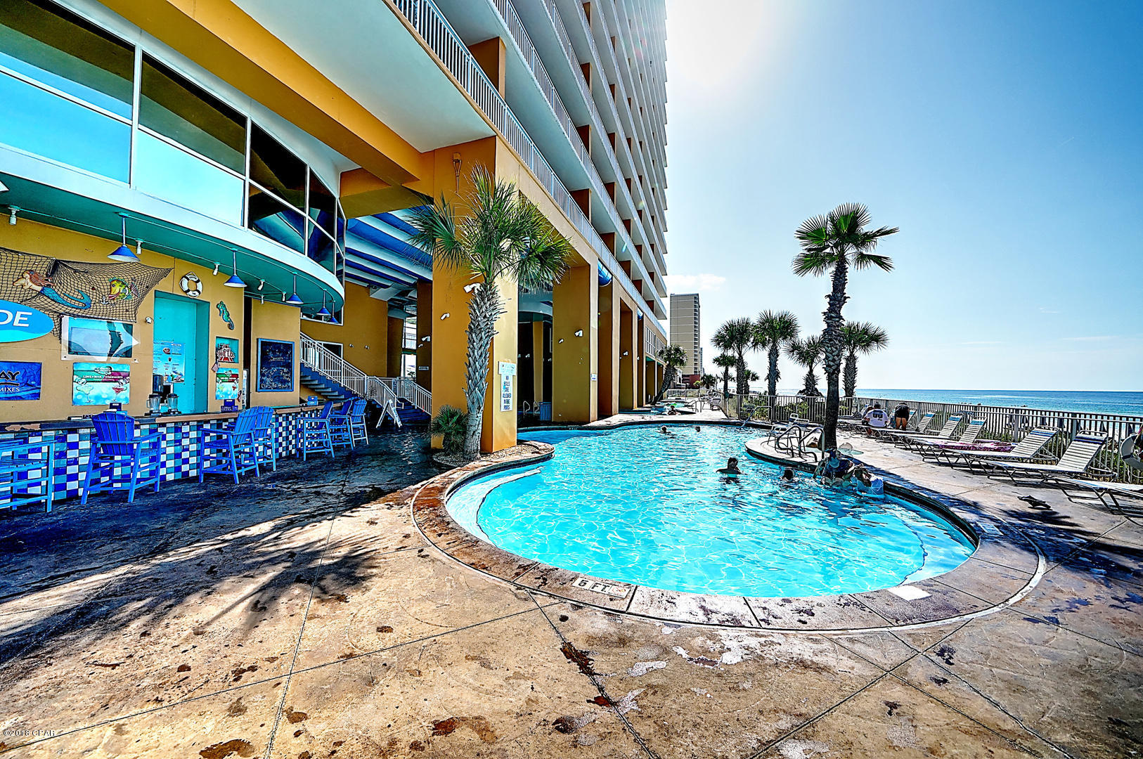 Splash Condo - Residential