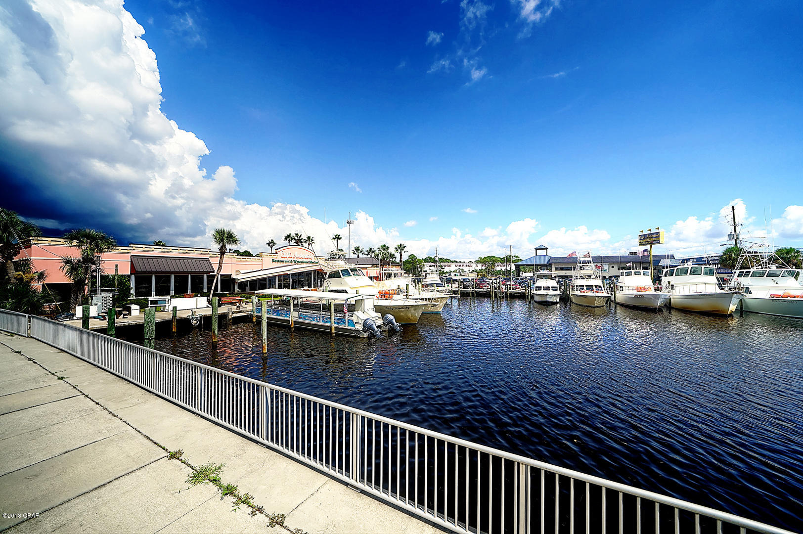 Splash Condo - Residential