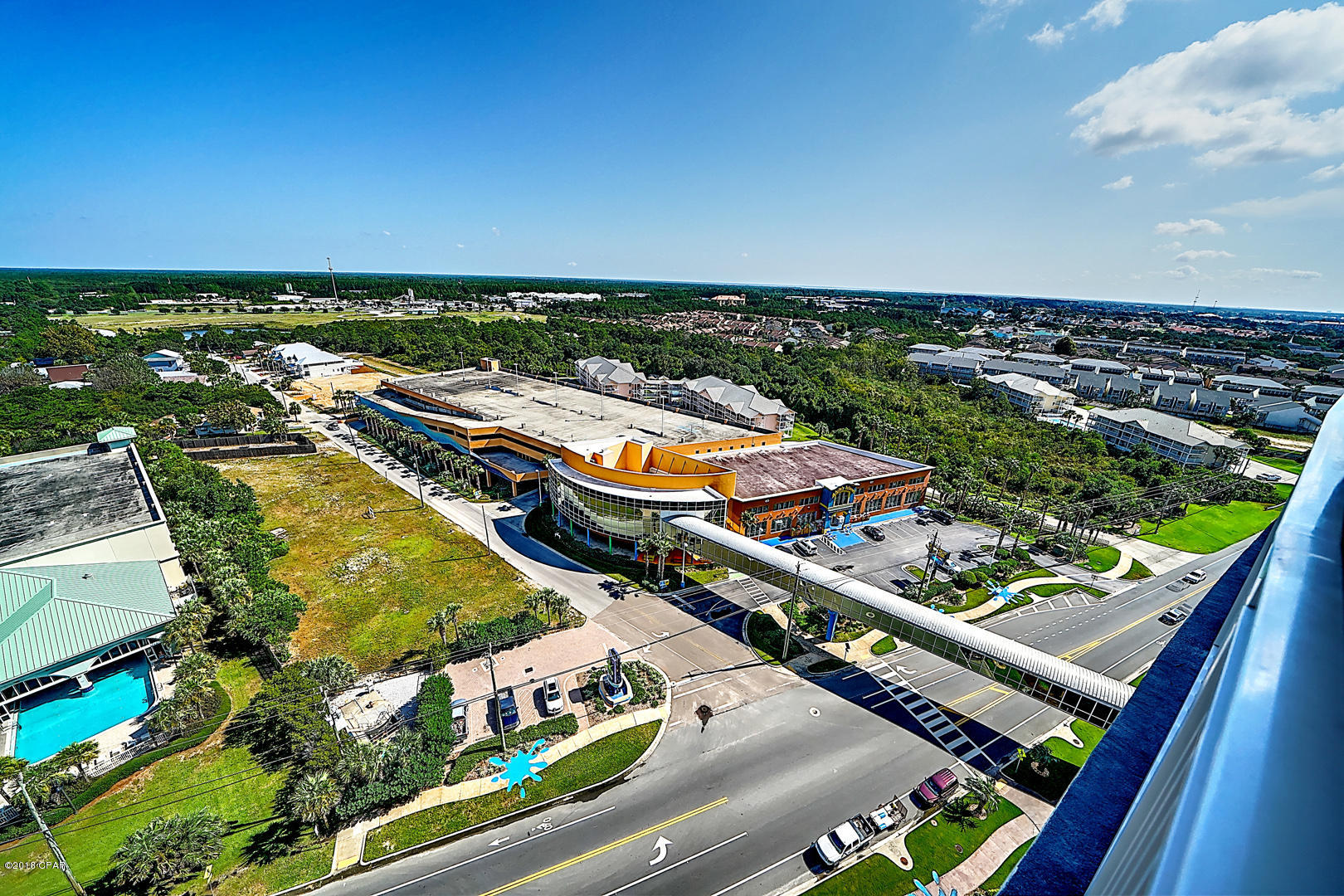 Splash Condo - Residential