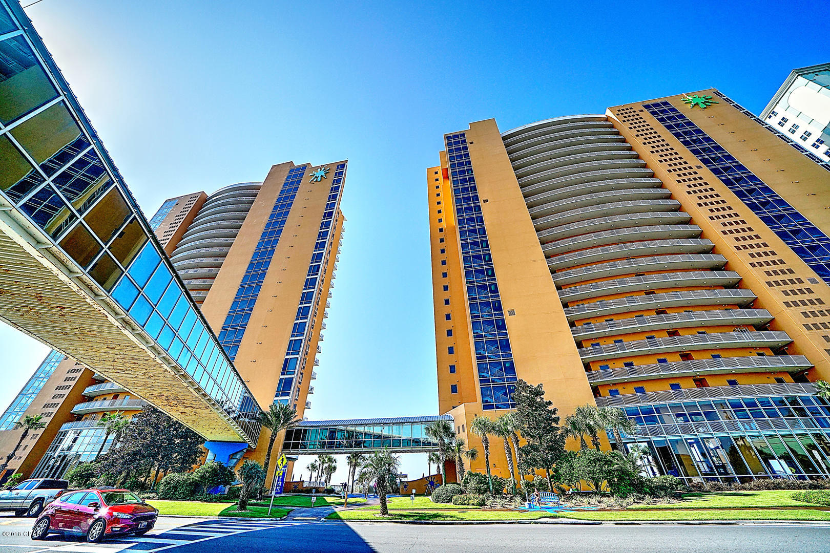 Splash Condo - Residential