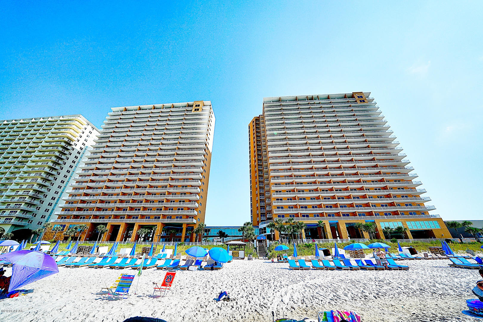 Splash Condo - Residential