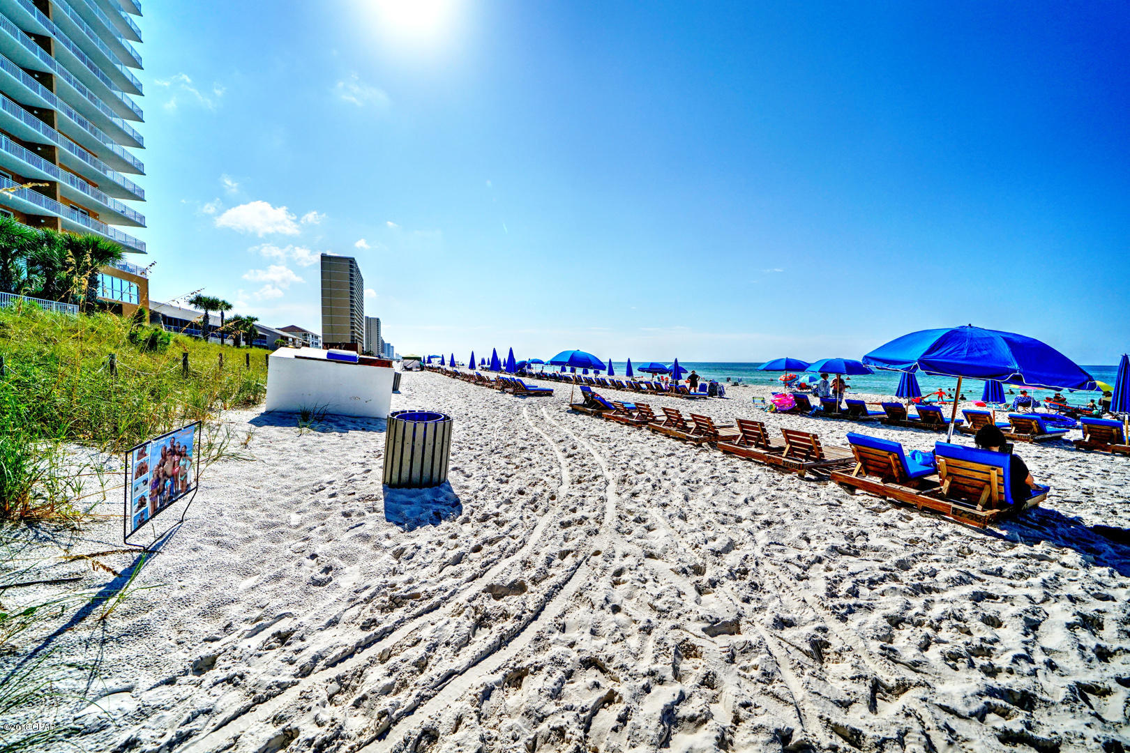 Splash Condo - Residential