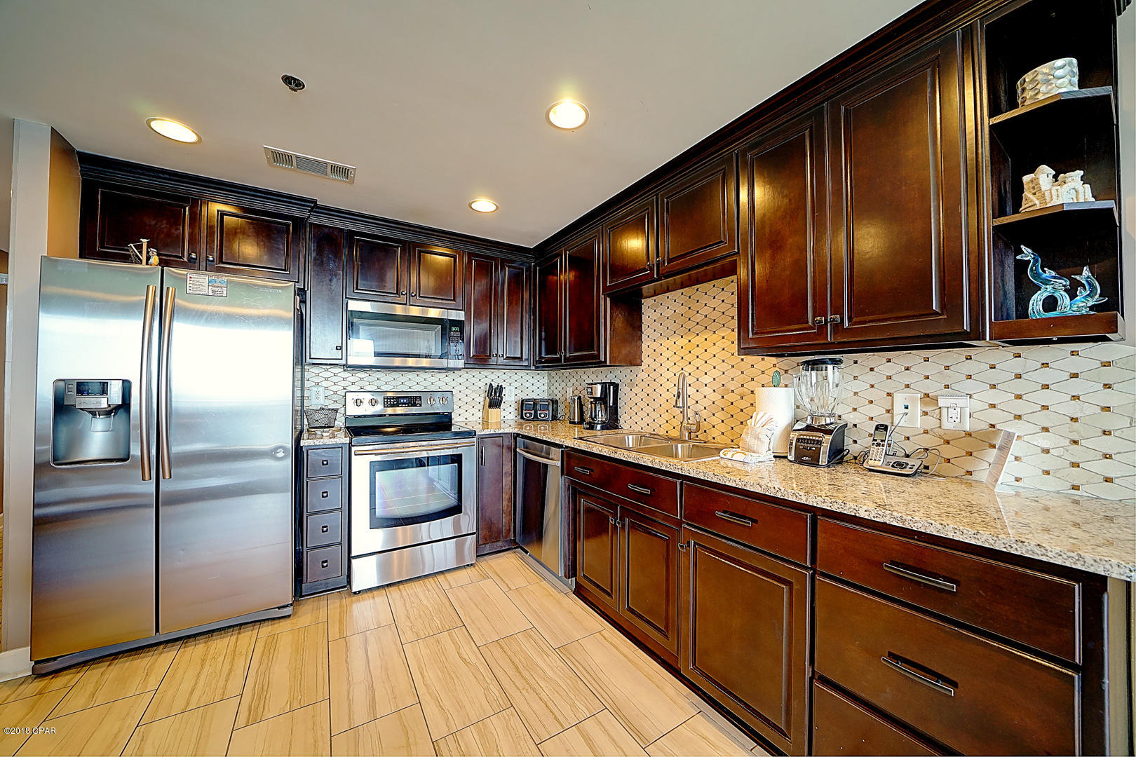 Splash Condo - Residential