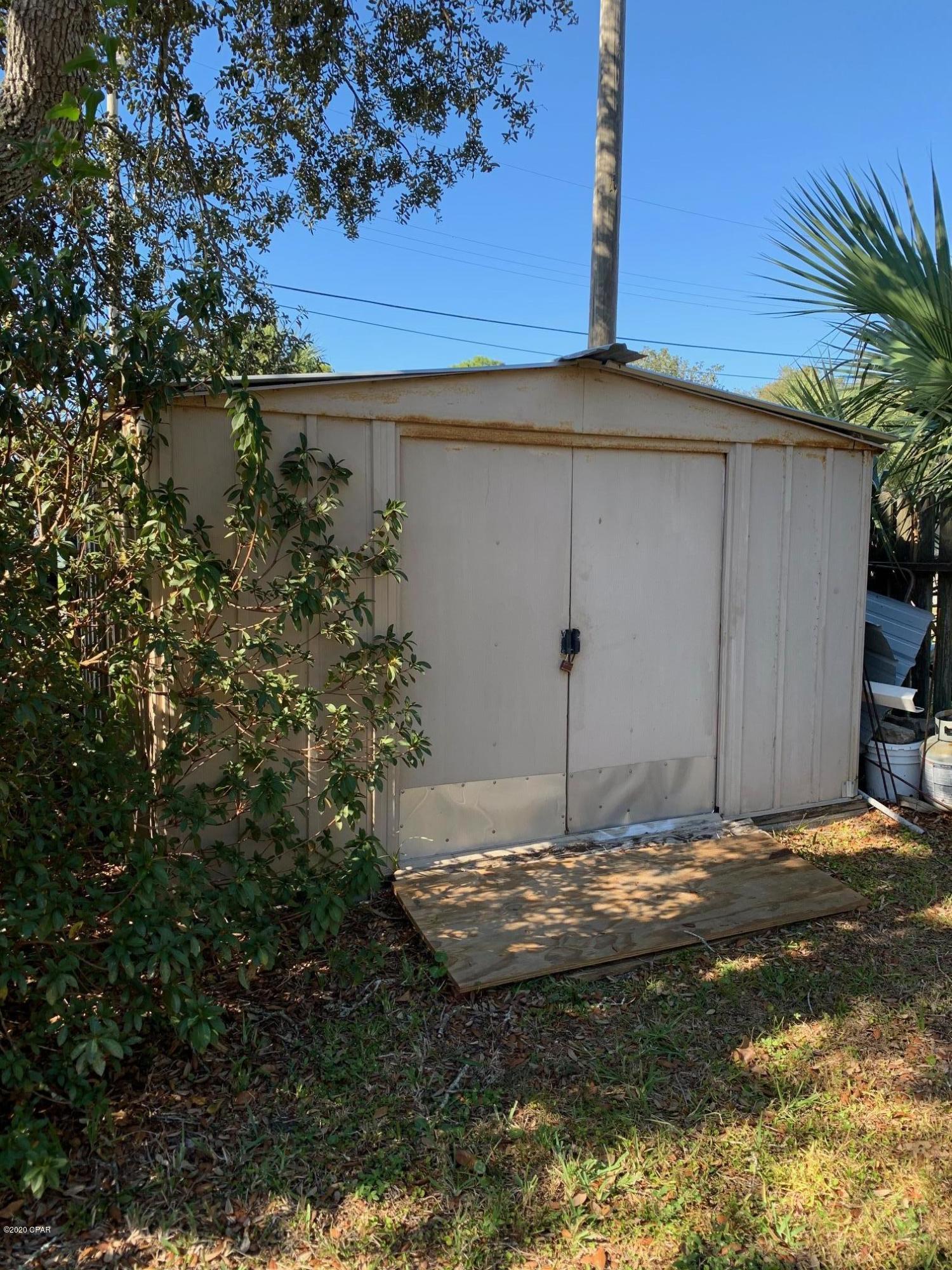 [No Recorded Subdiv] - Residential Lease