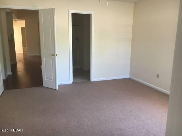 Brittany Woods Park - Residential Lease