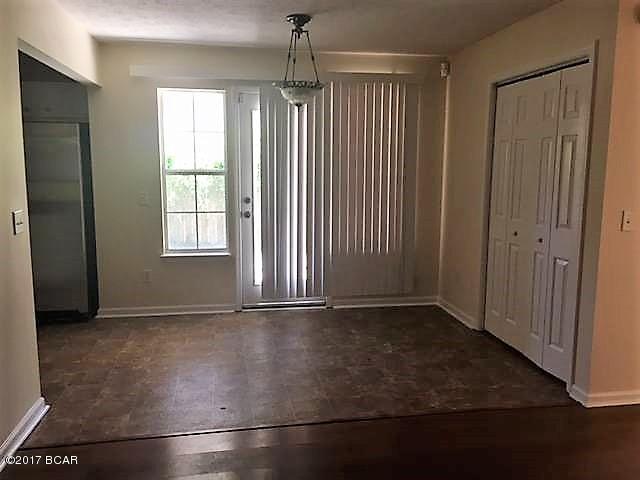 Brittany Woods Park - Residential Lease