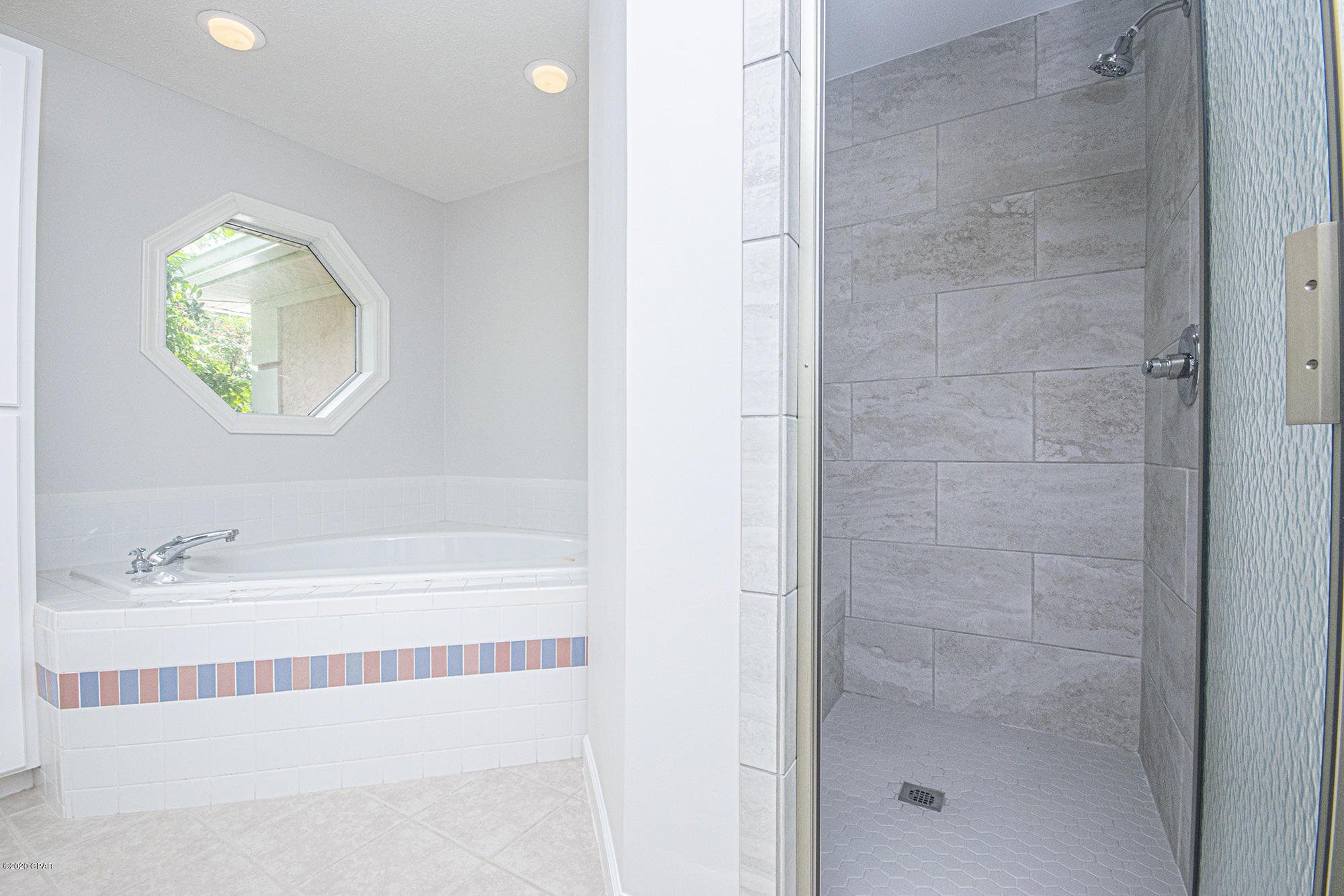 Pretty Bayou Hts 1st - Residential